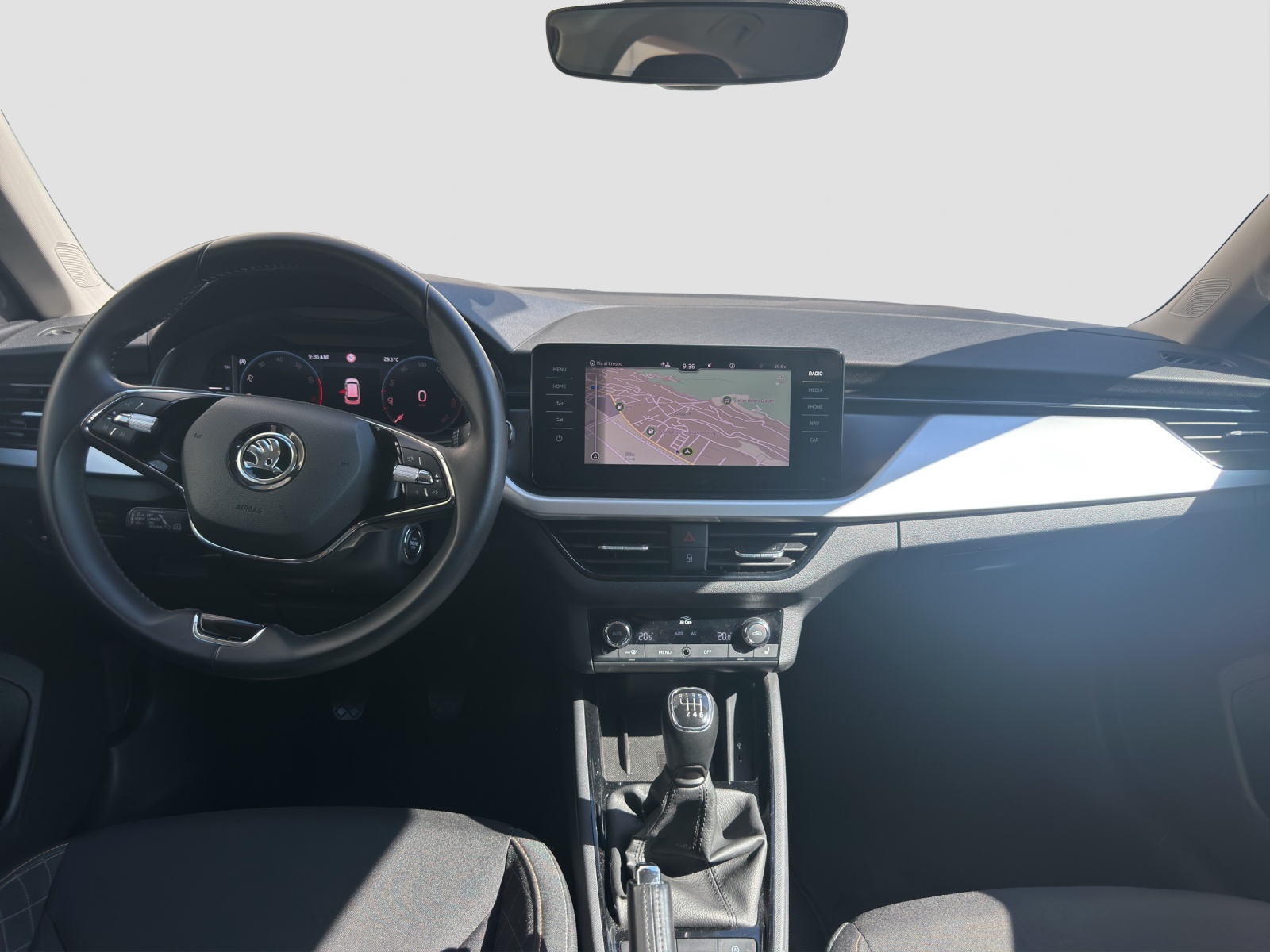 SKODA Kamiq 1.0 TSI Ambition-image-8
