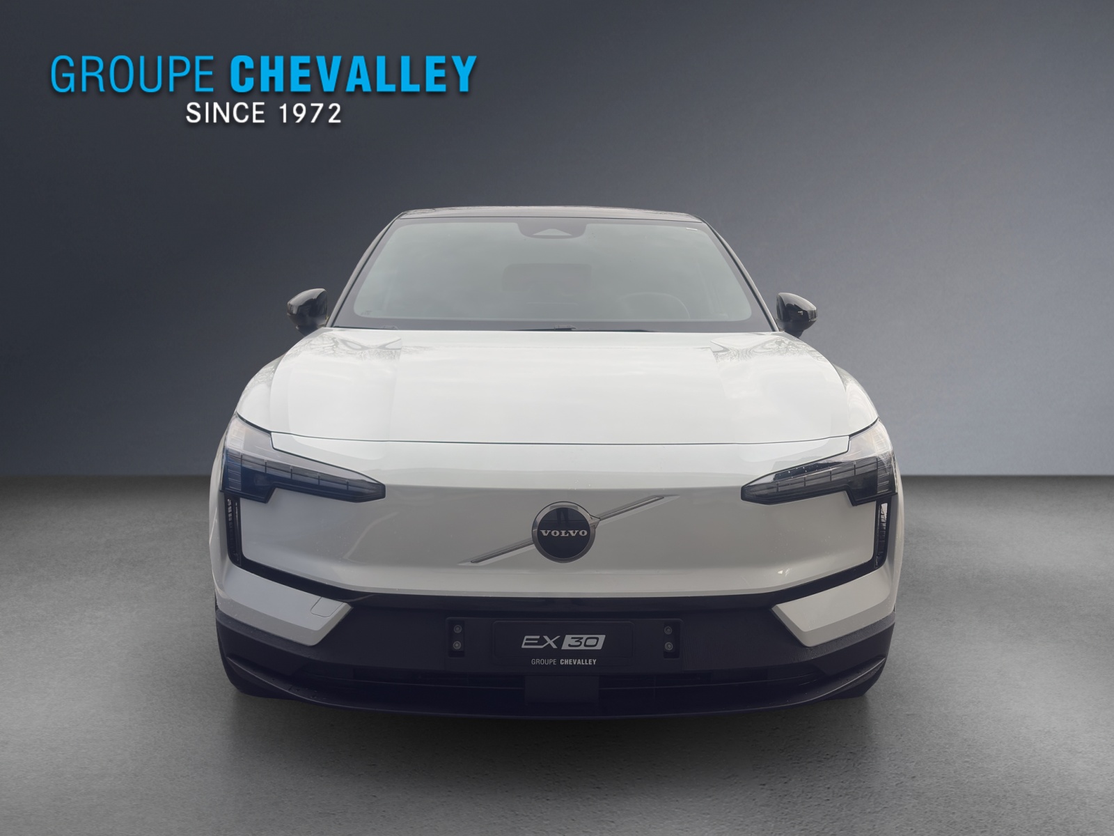 VOLVO EX30 E60 69kWh Twin Ultra-image-4