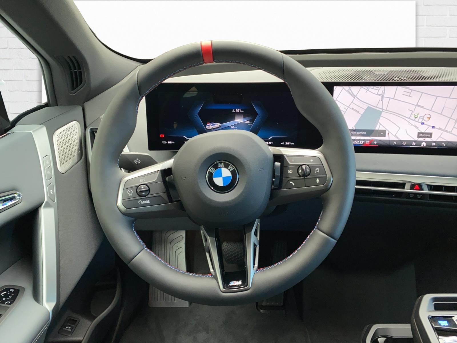 BMW iX M60-image-5