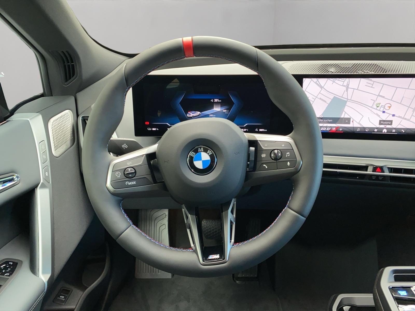 BMW iX M60-image-5