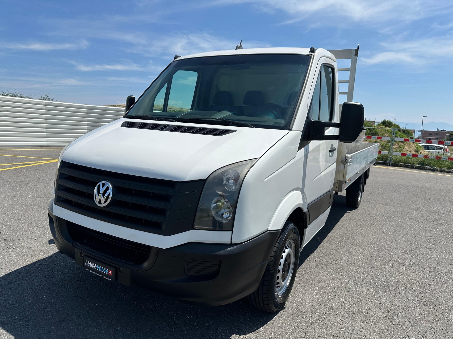 VW Crafter 35 2.0 TDI CR-image-1