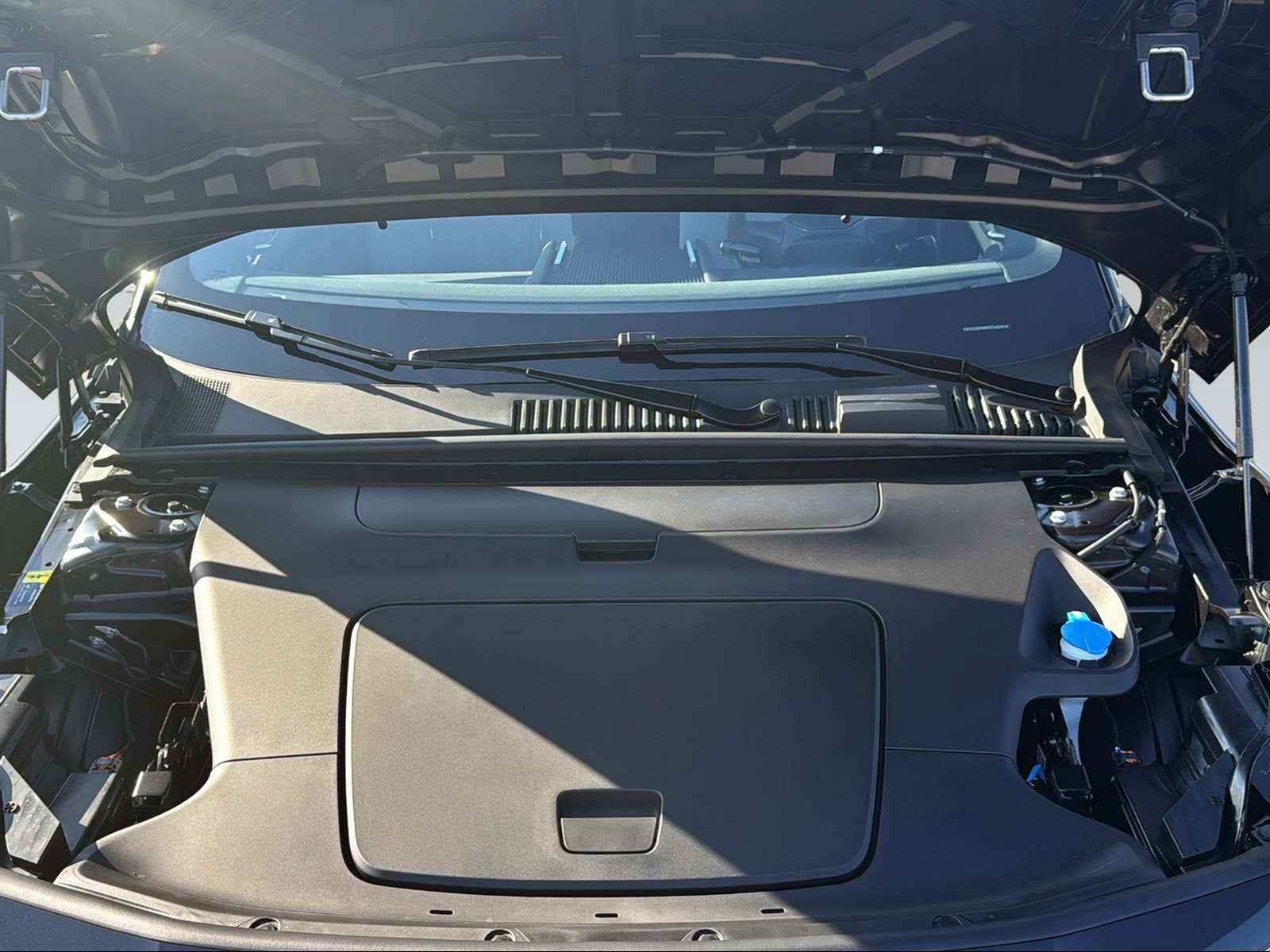 VOLVO EX 30 E60 Twin Ultra Performance AWD-image-15