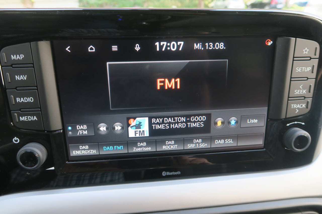 HYUNDAI i10 1.2 Vertex-image-7