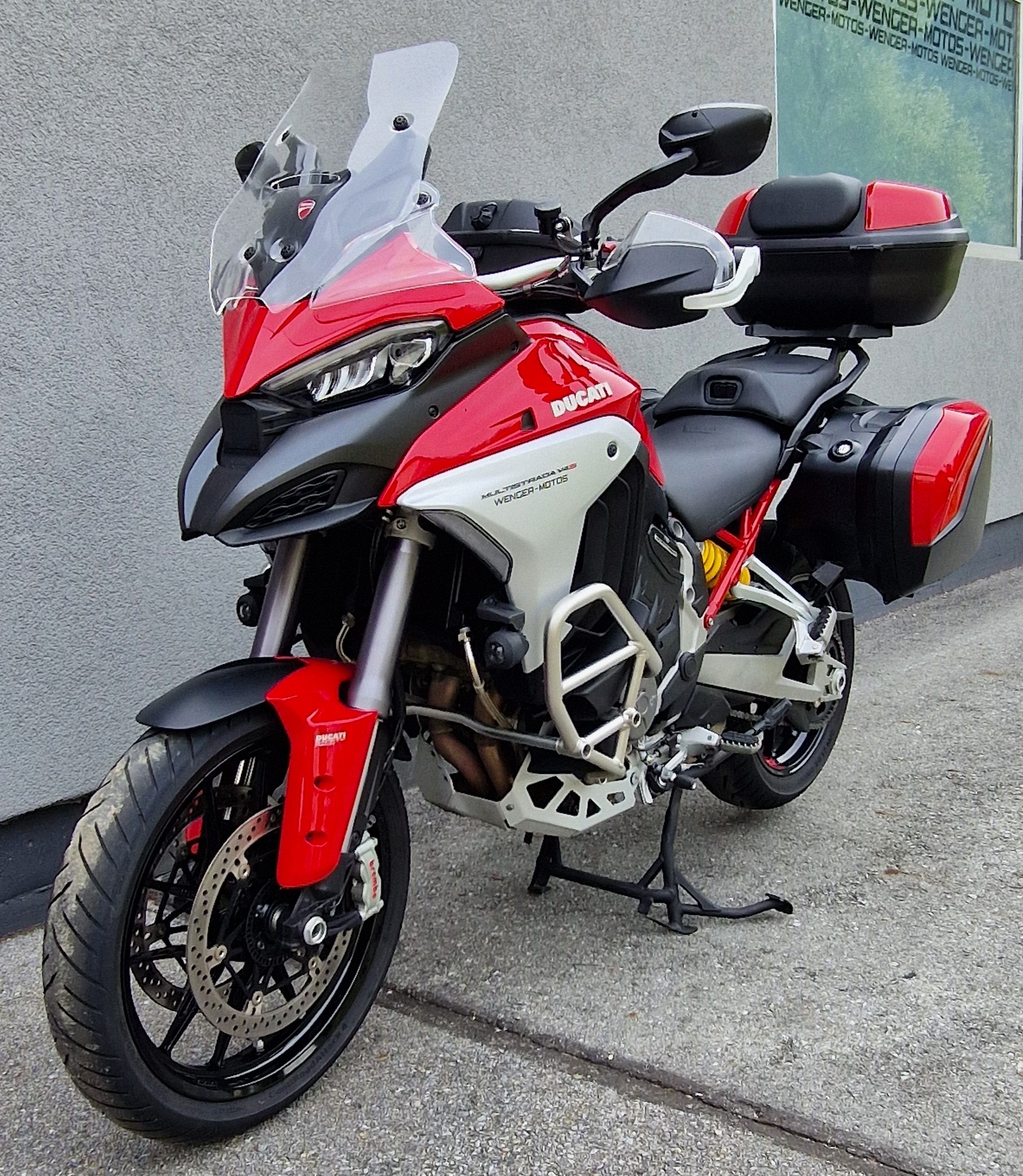 DUCATI Multistrada V4 S Full-showroom-element-2