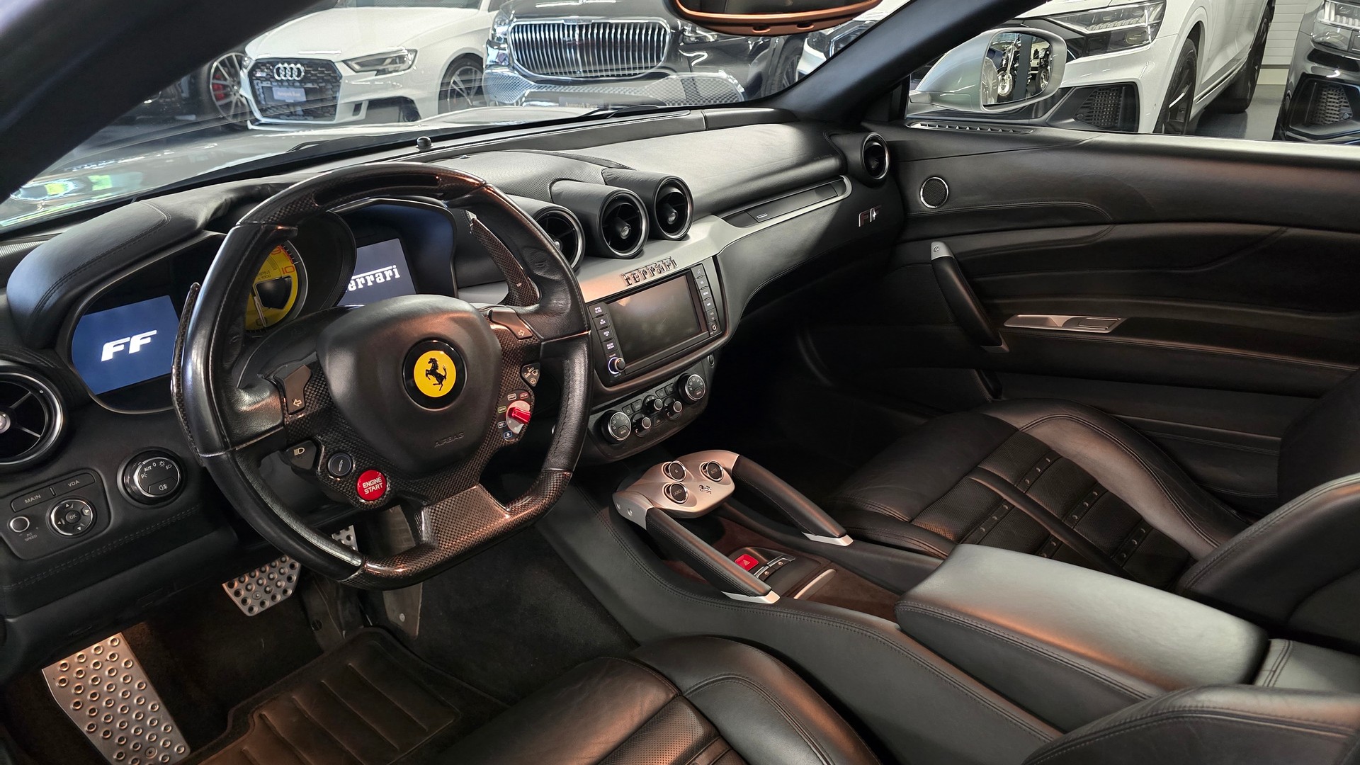 FERRARI FF-image-14