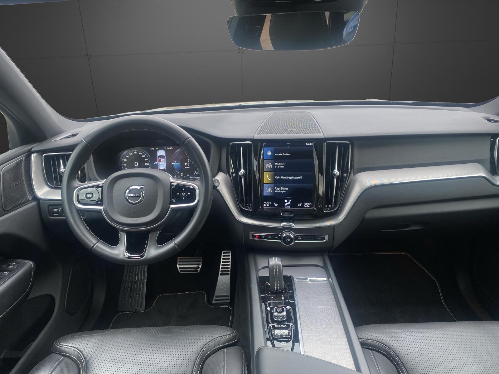 VOLVO XC60 2.0 T6 TE R-Design eAWD-image-9