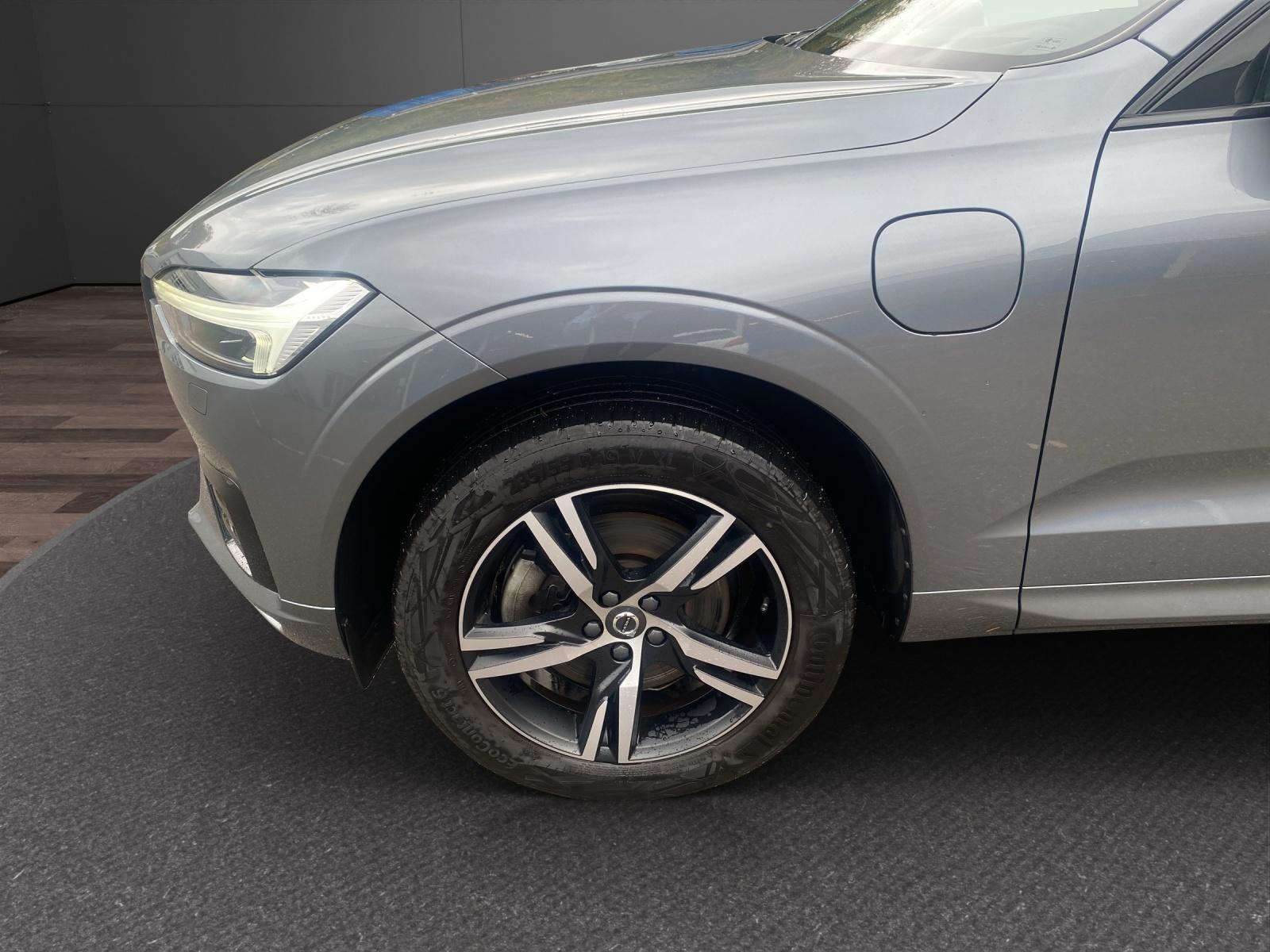 VOLVO XC60 2.0 T6 TE R-Design eAWD-image-17