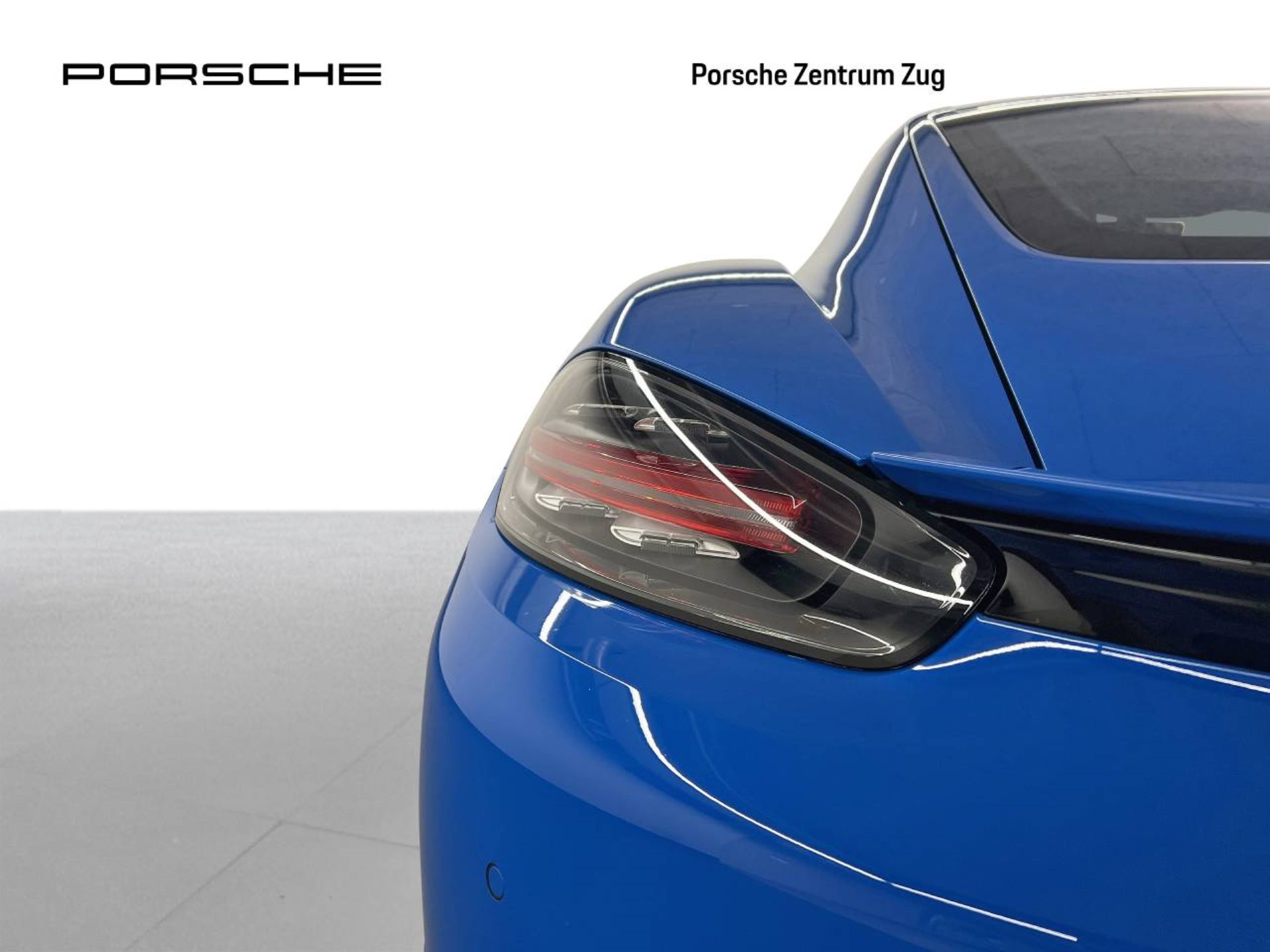 PORSCHE 718 Cayman Style Edition-image-12