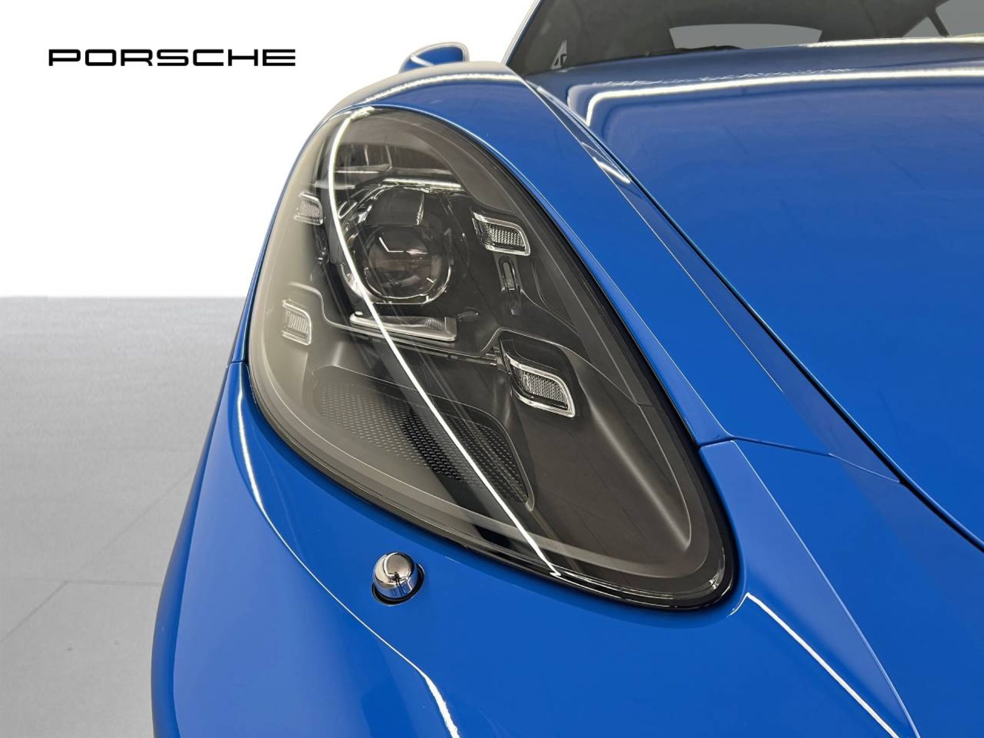 PORSCHE 718 Cayman Style Edition-image-11