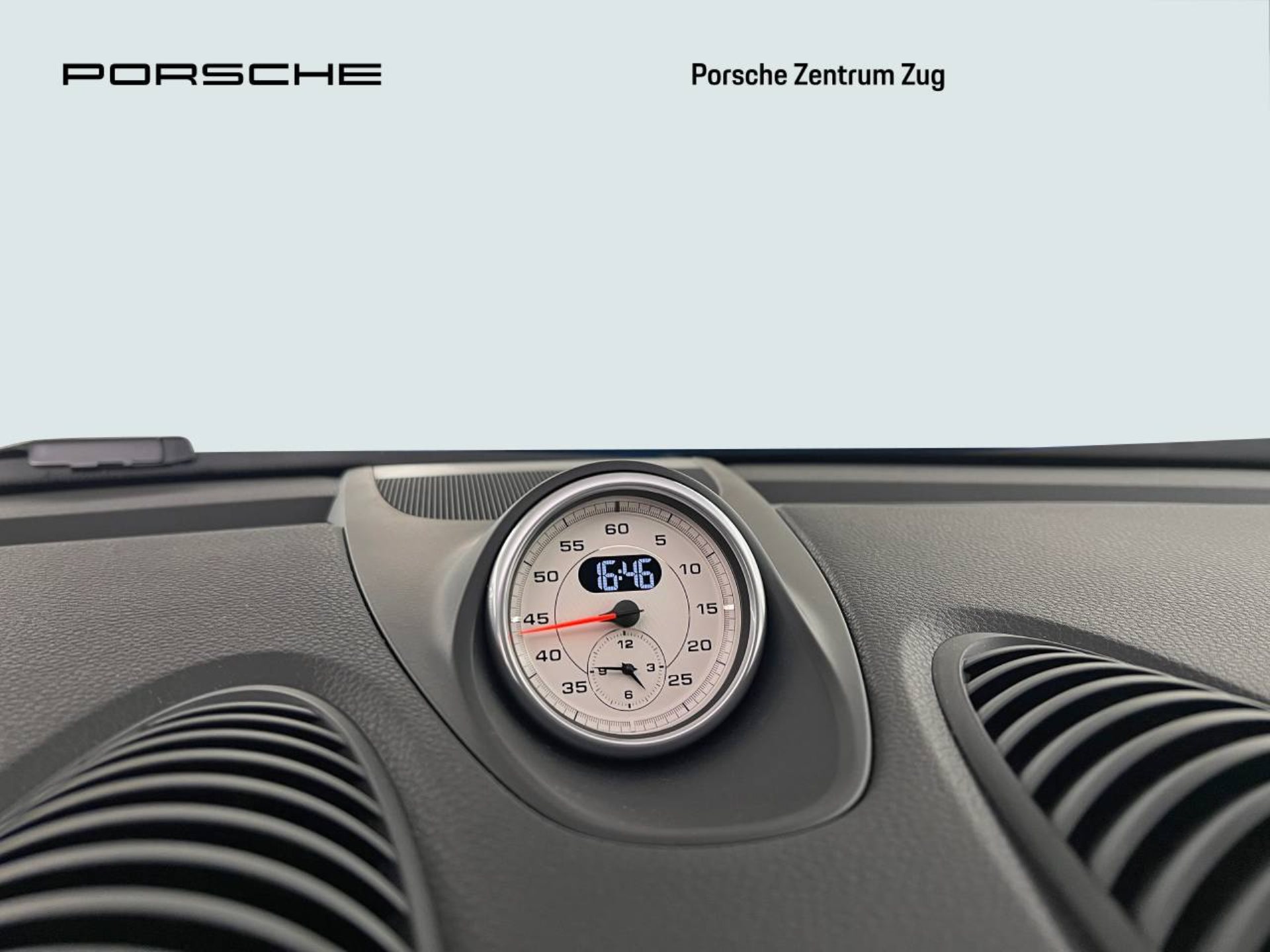 PORSCHE 718 Cayman Style Edition-image-24