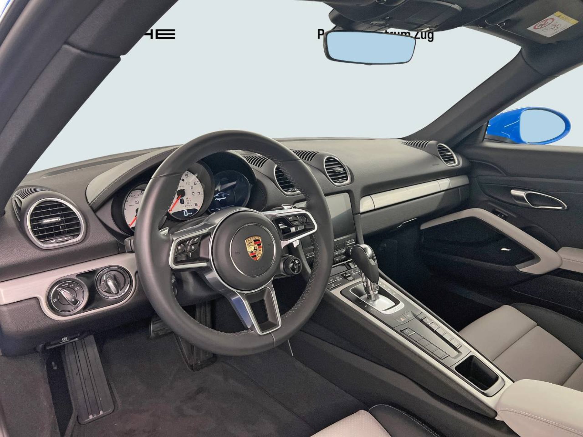 PORSCHE 718 Cayman Style Edition-image-3