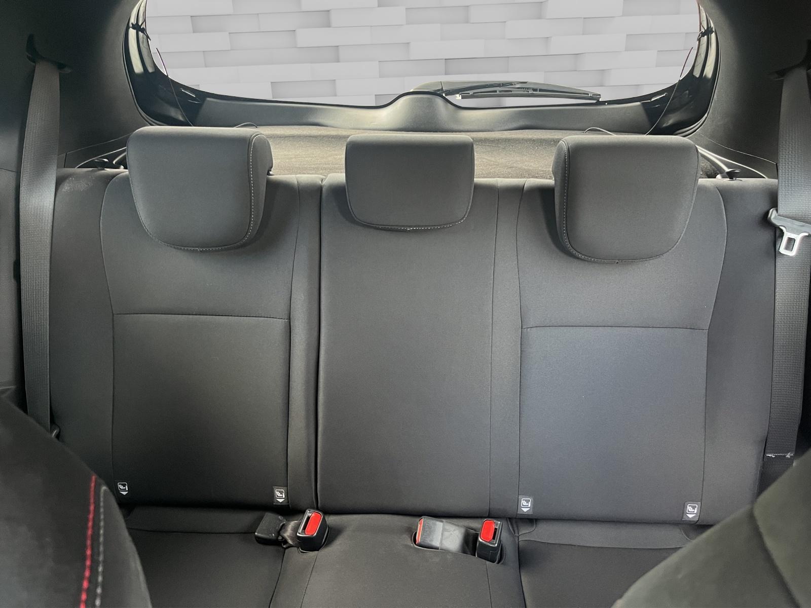 TOYOTA Yaris 1.8 VVT-i GRMN-image-11
