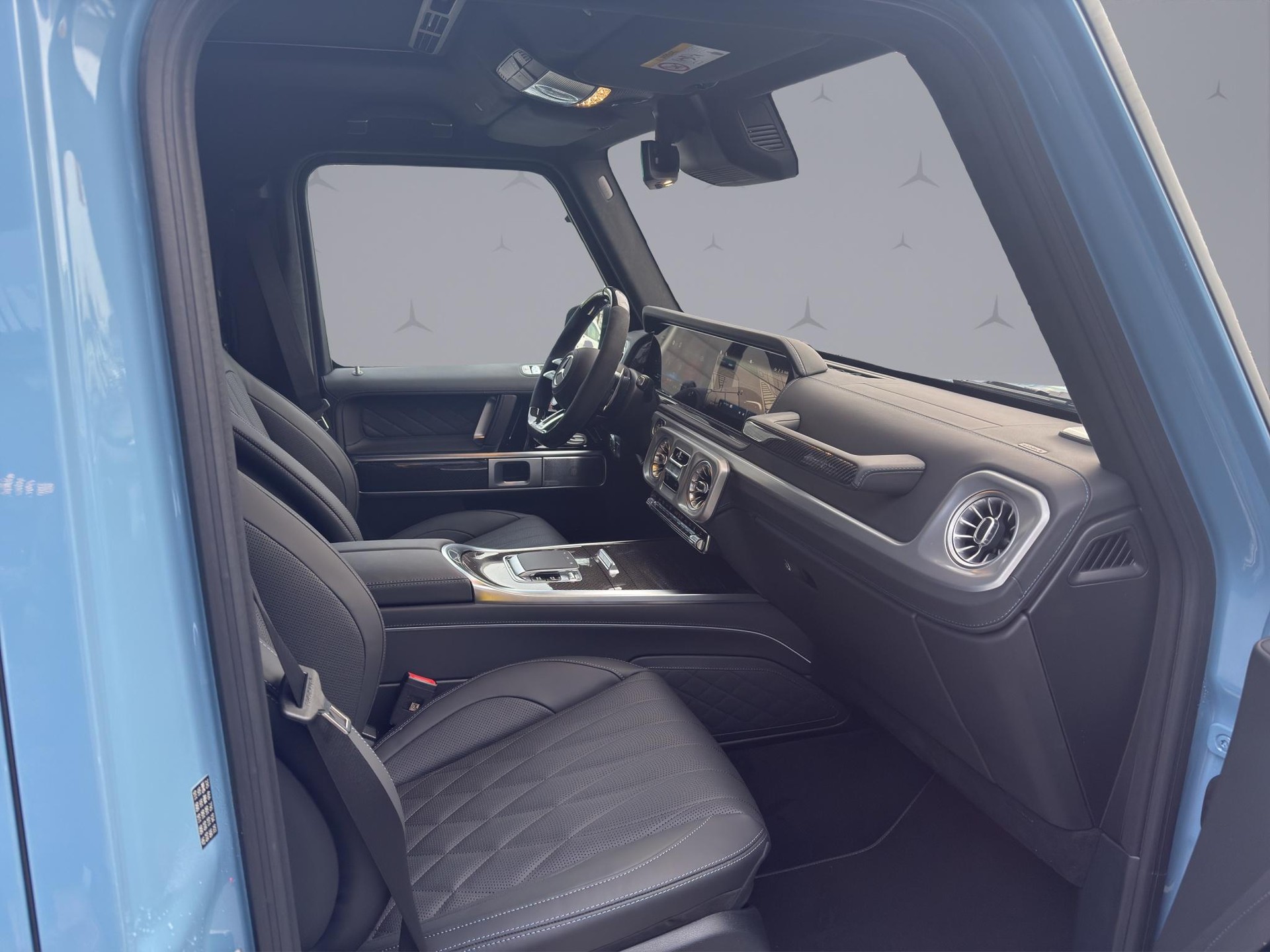MERCEDES-BENZ G 63 AMG-image-15