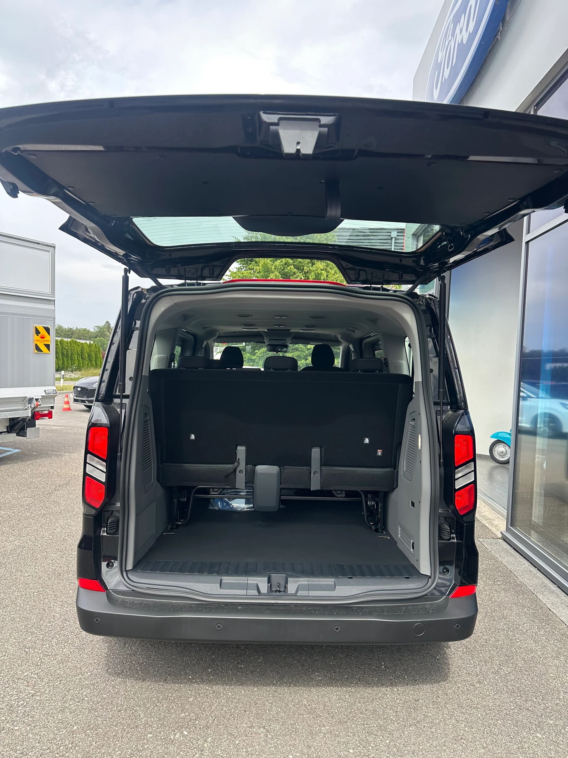 FORD Transit C combi 340 L1 2.5 Dur Trend/PHEV-image-5