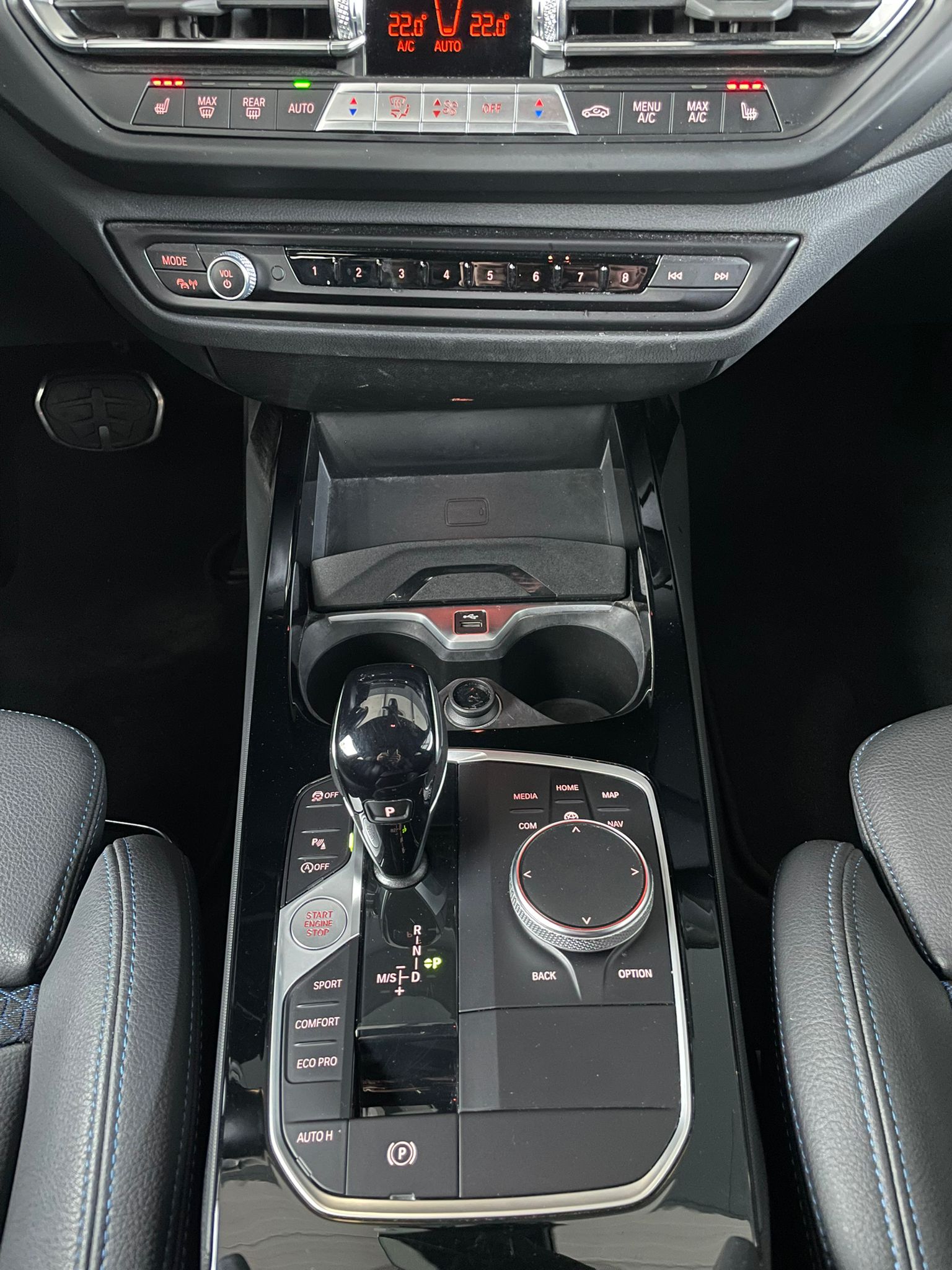 BMW 118d-image-9