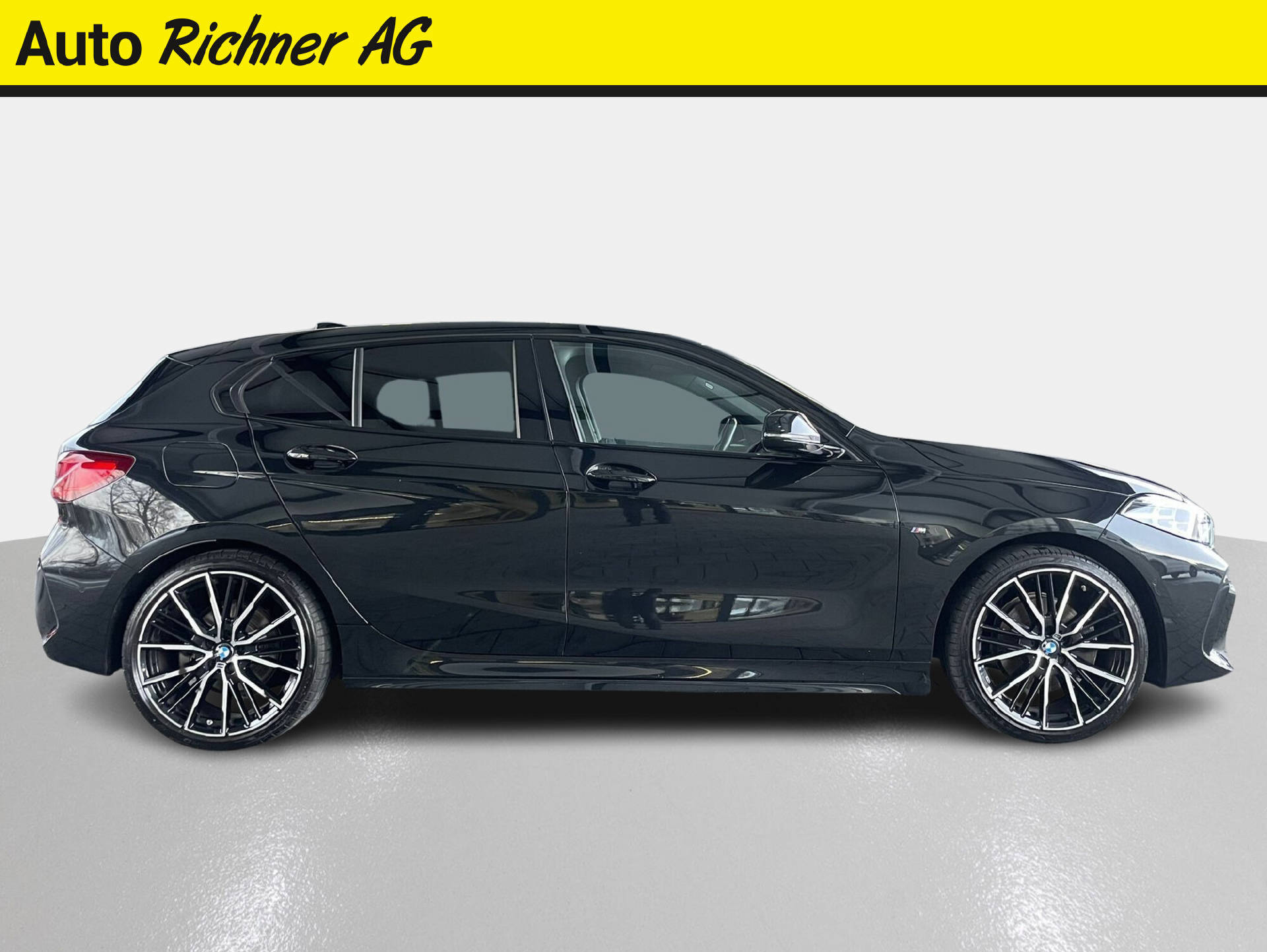 BMW 118d-image-2