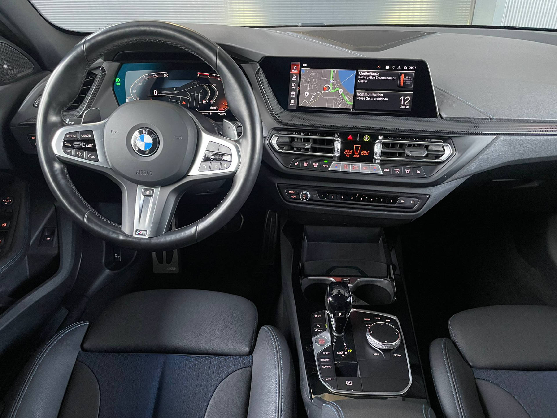 BMW 118d-image-6