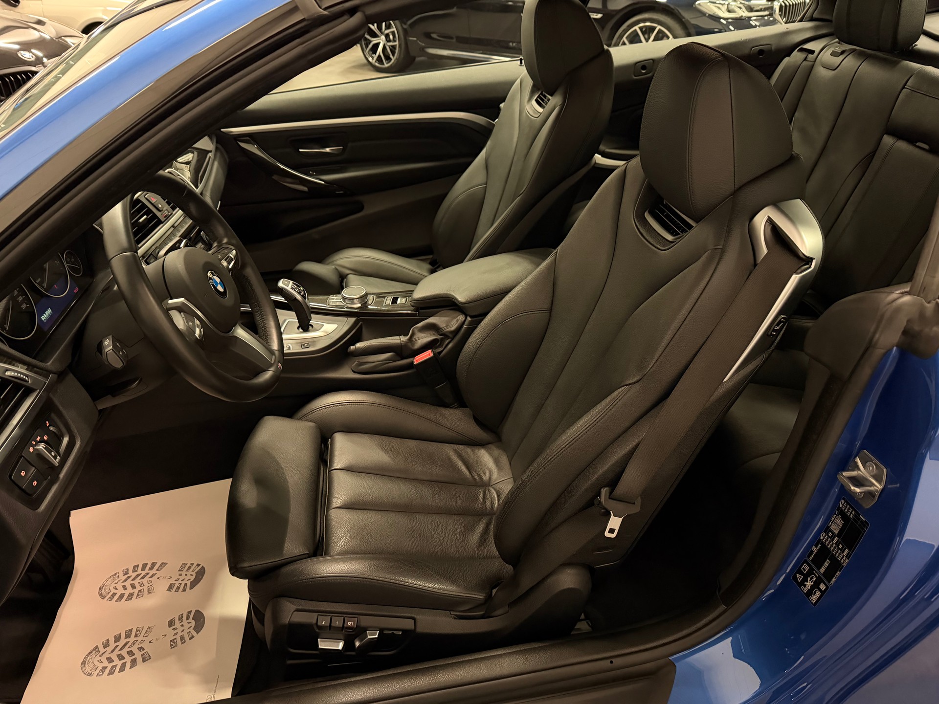 BMW 430i Cabriolet xDrive MSport Steptronic-image-19