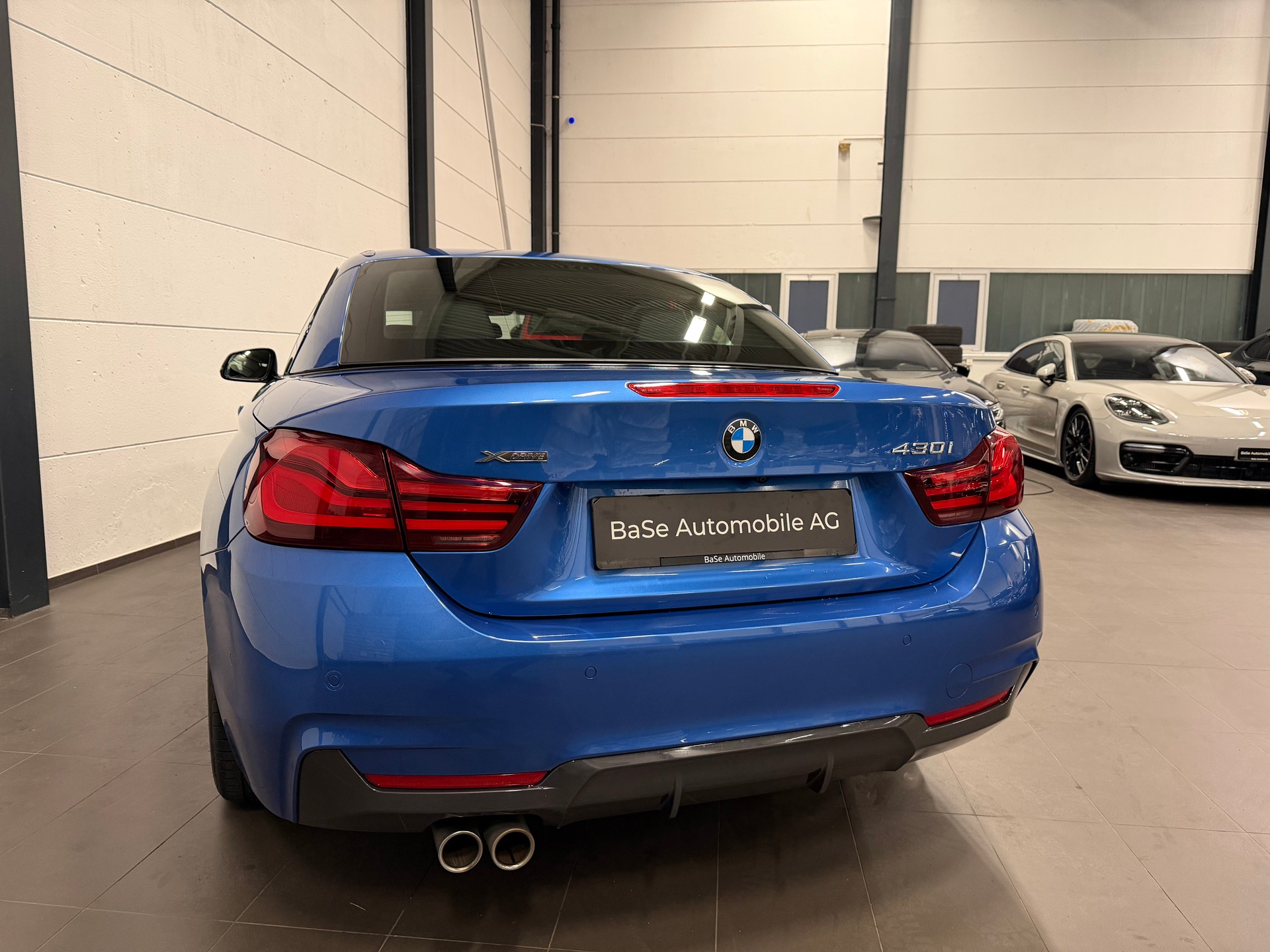 BMW 430i Cabriolet xDrive MSport Steptronic-image-16