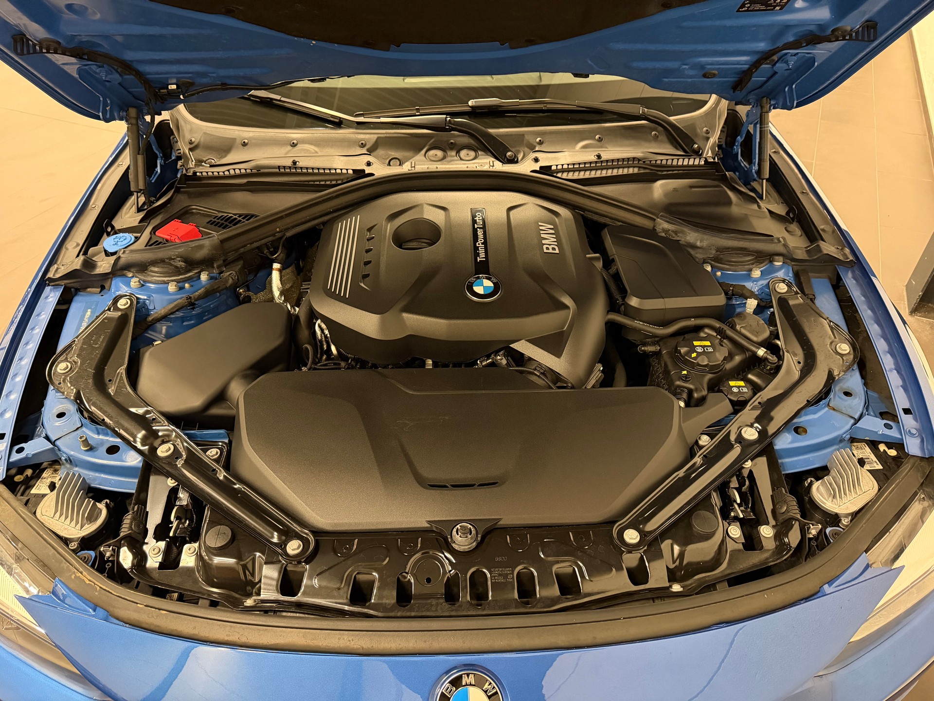 BMW 430i Cabriolet xDrive MSport Steptronic-image-30