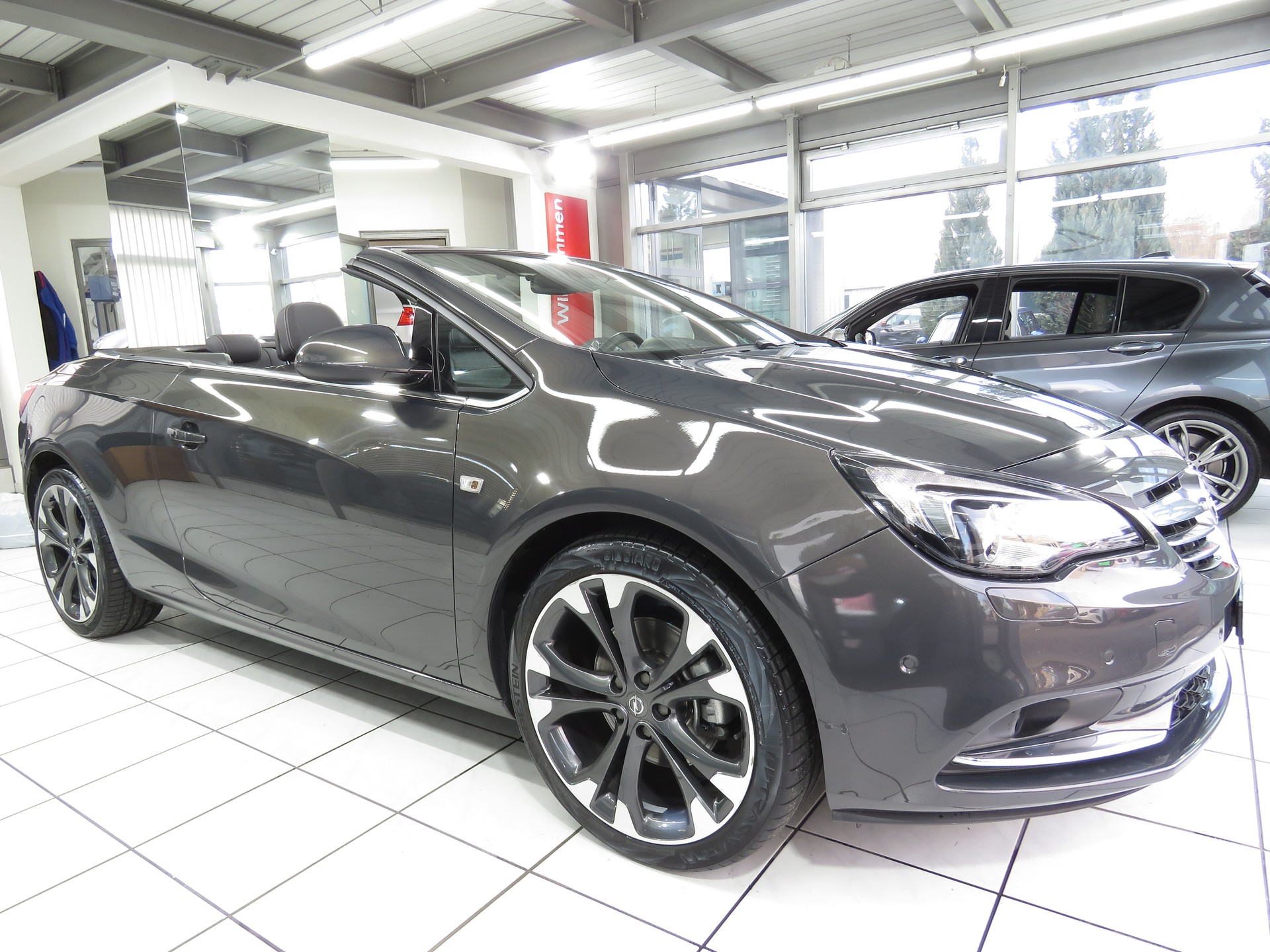 OPEL Cascada 1.6i 16V Cosmo-showroom-element-2