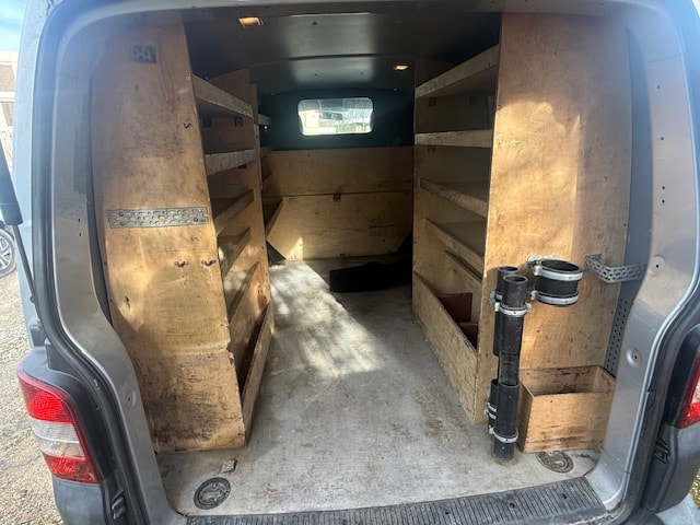 VW T5 2.0 TDI-image-7
