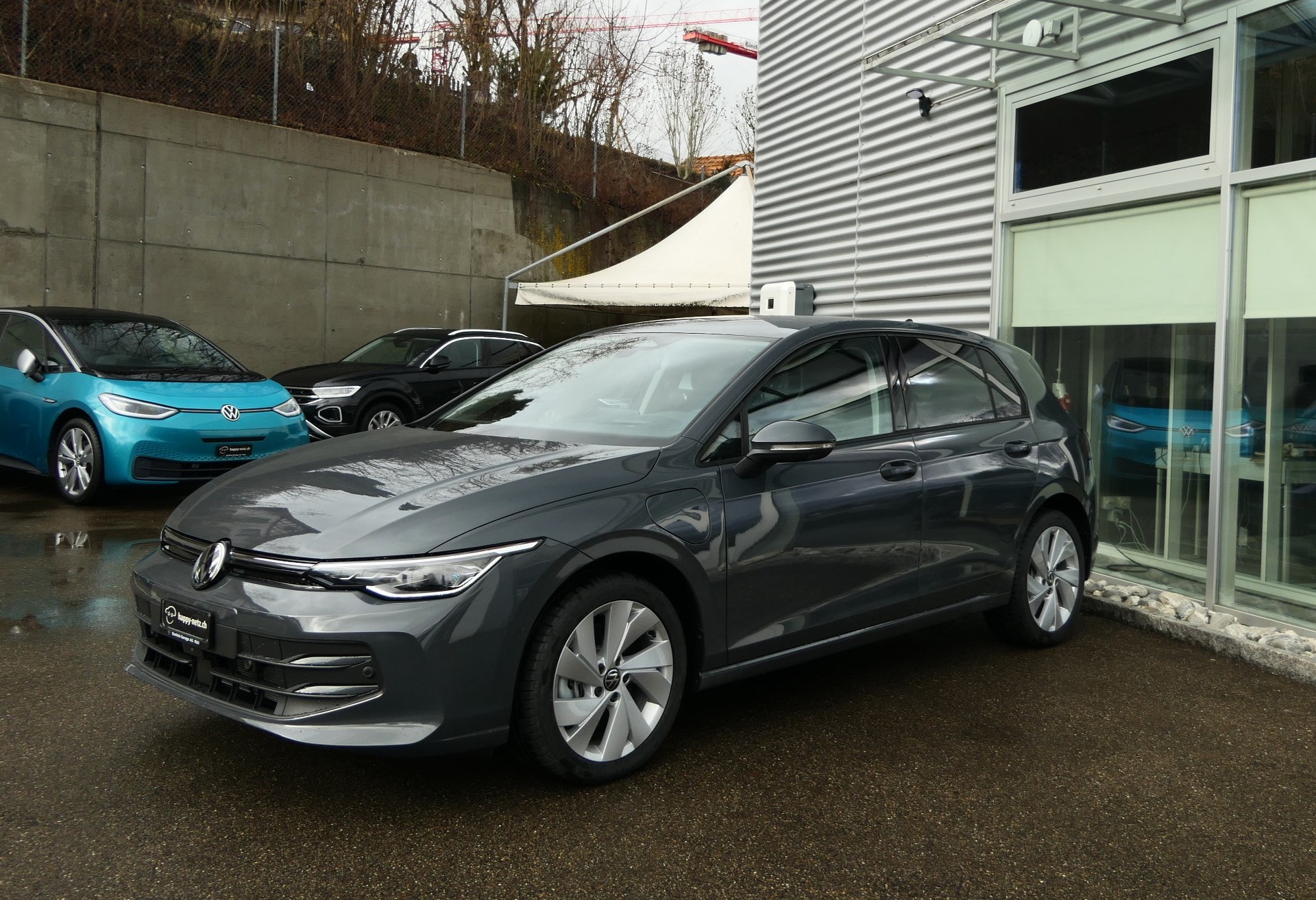 VW Golf 1.5 TSI PHEV Life-image-3