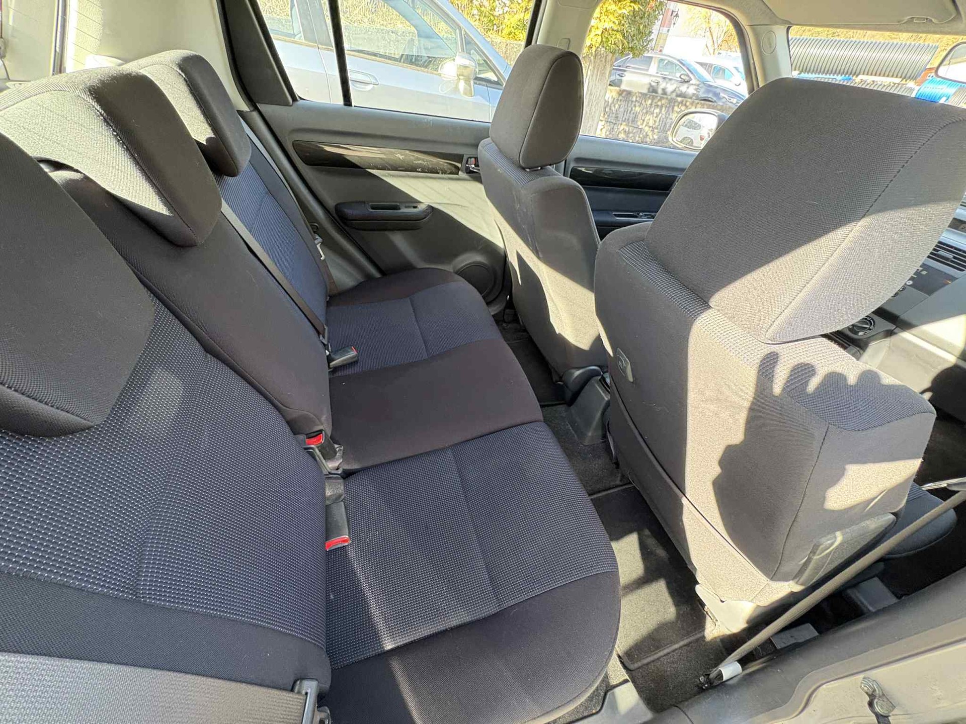 SUBARU Outback 2.0D Limited AWD-image-5