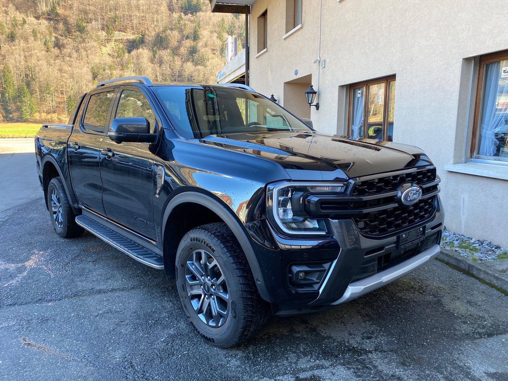 FORD Ranger Wildtrak 2.0 Eco Blue e-4WD Automat-image-13