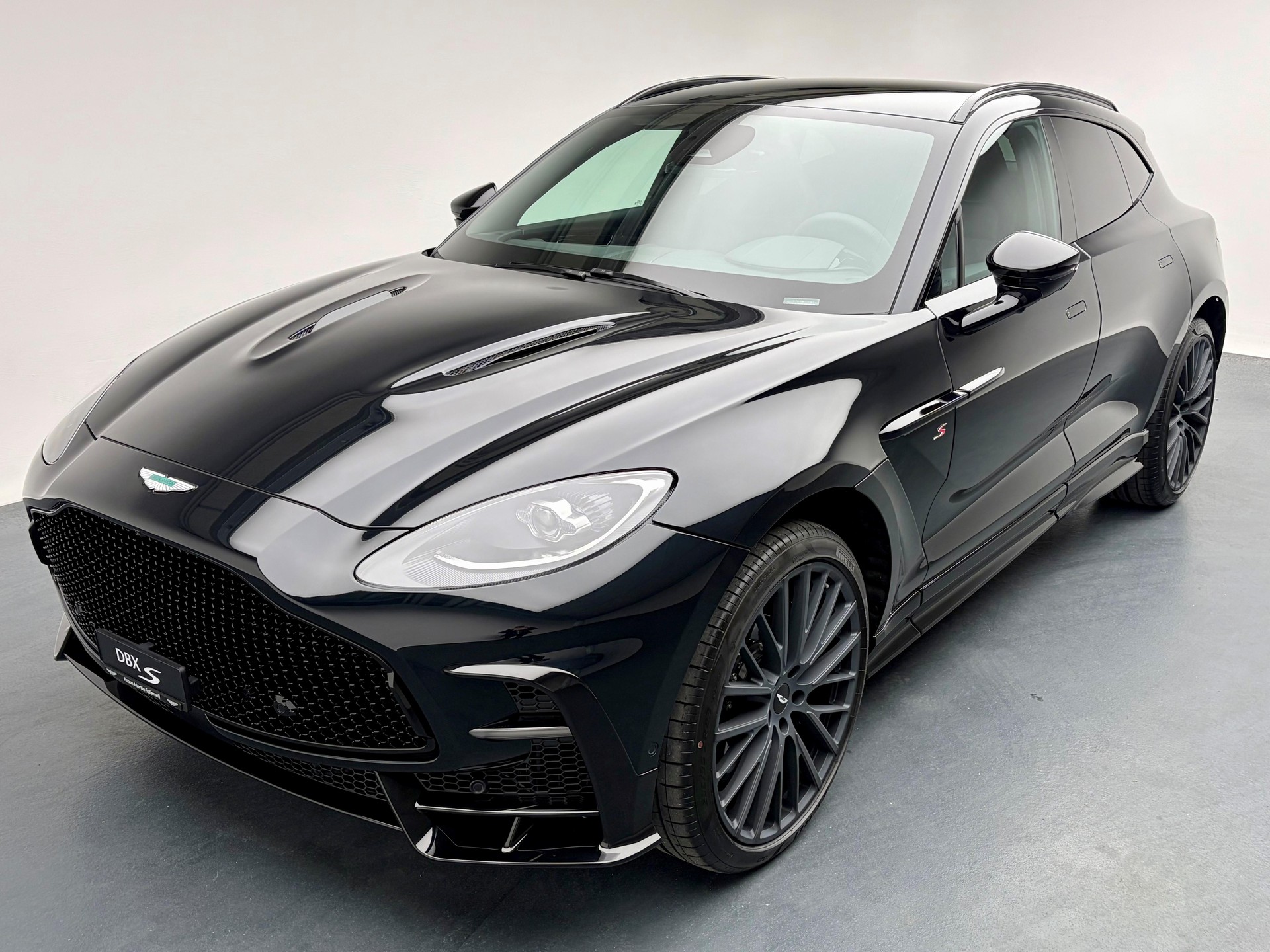 ASTON MARTIN DBX S 4.0 V8 Bi-Turbo