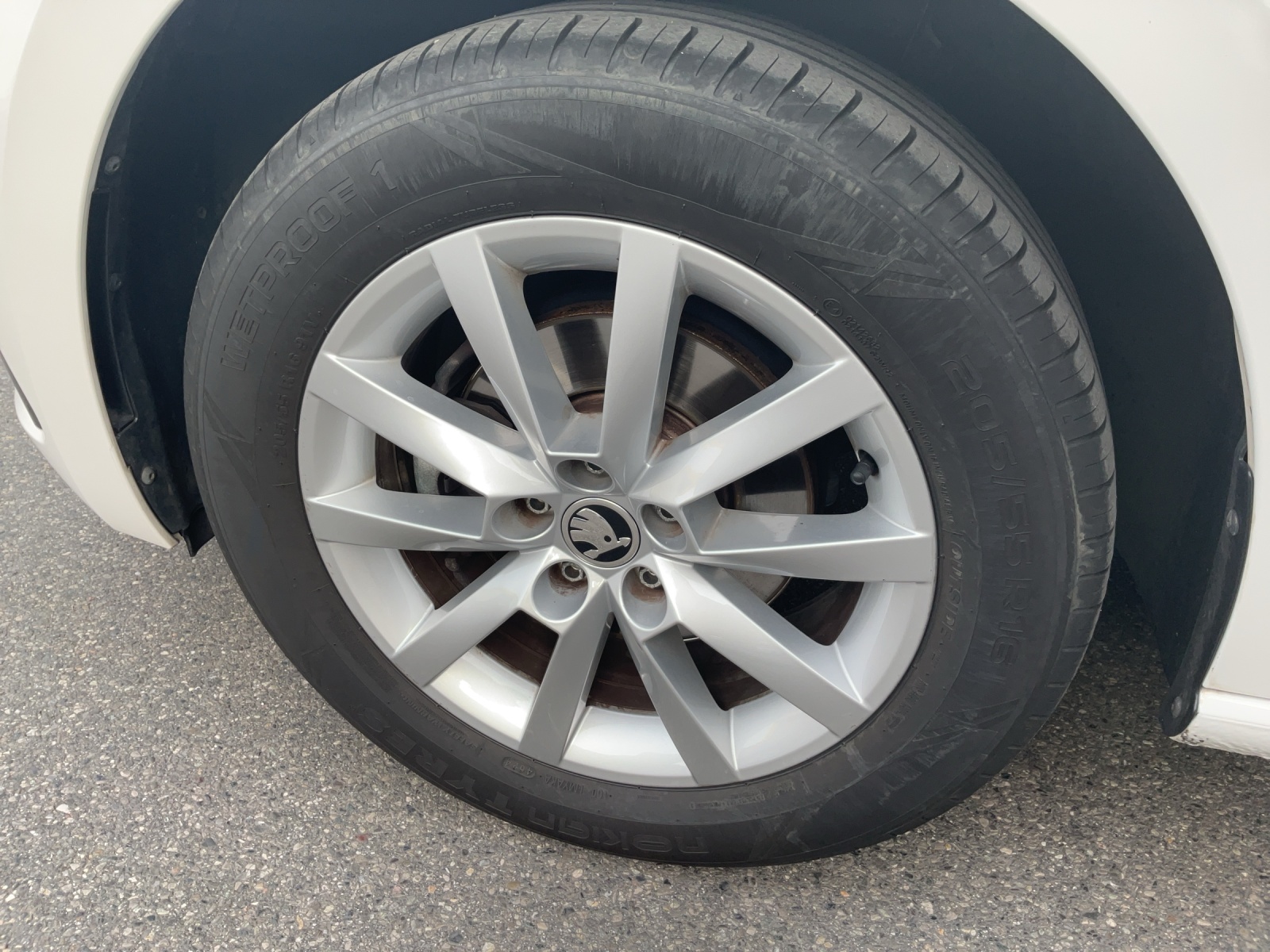 SKODA Scala 1.0 TSI Fresh DSG-image-14