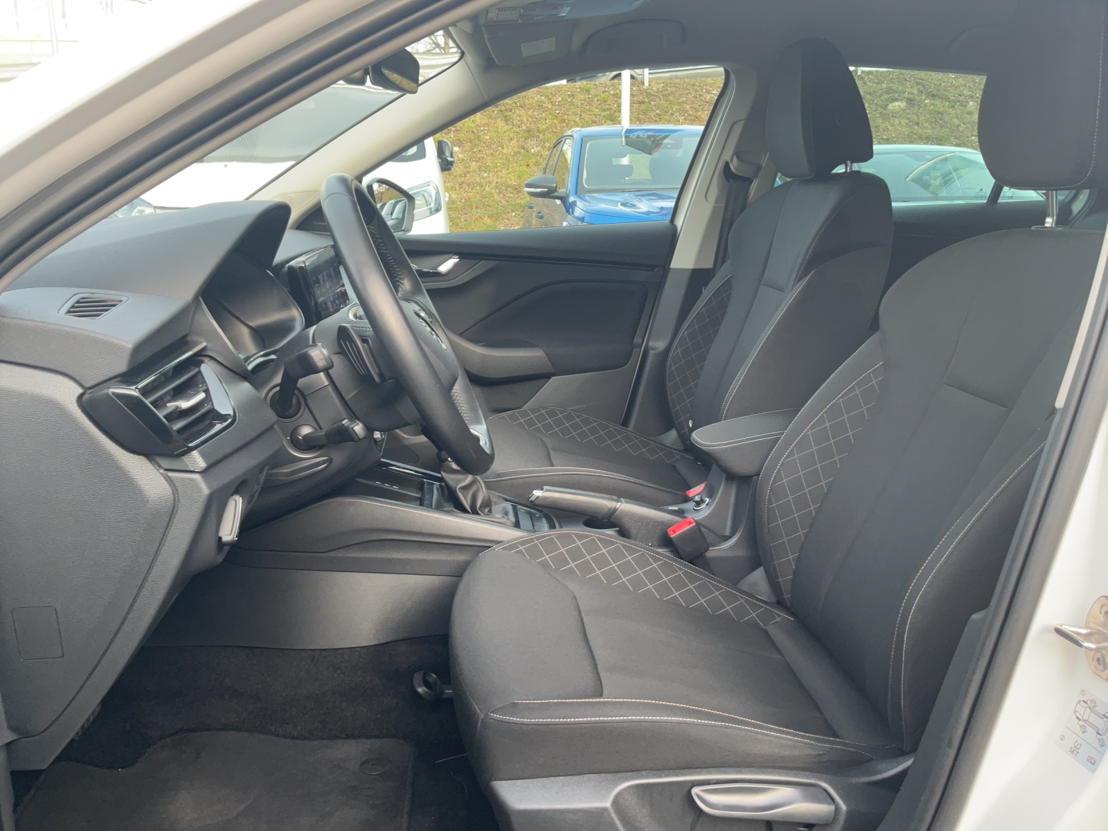 SKODA Scala 1.0 TSI Fresh DSG-image-5