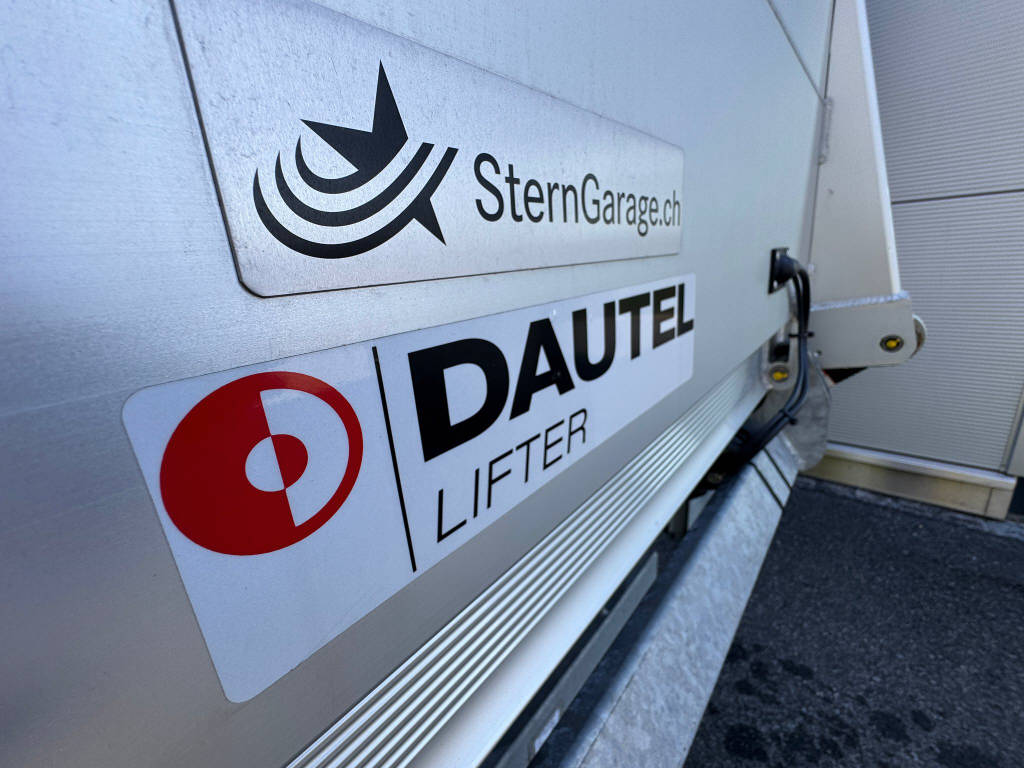 MERCEDES-BENZ eSprinter 420 Pro Aufbau mit Hebebühne 4325 L 81 kWh-image-5