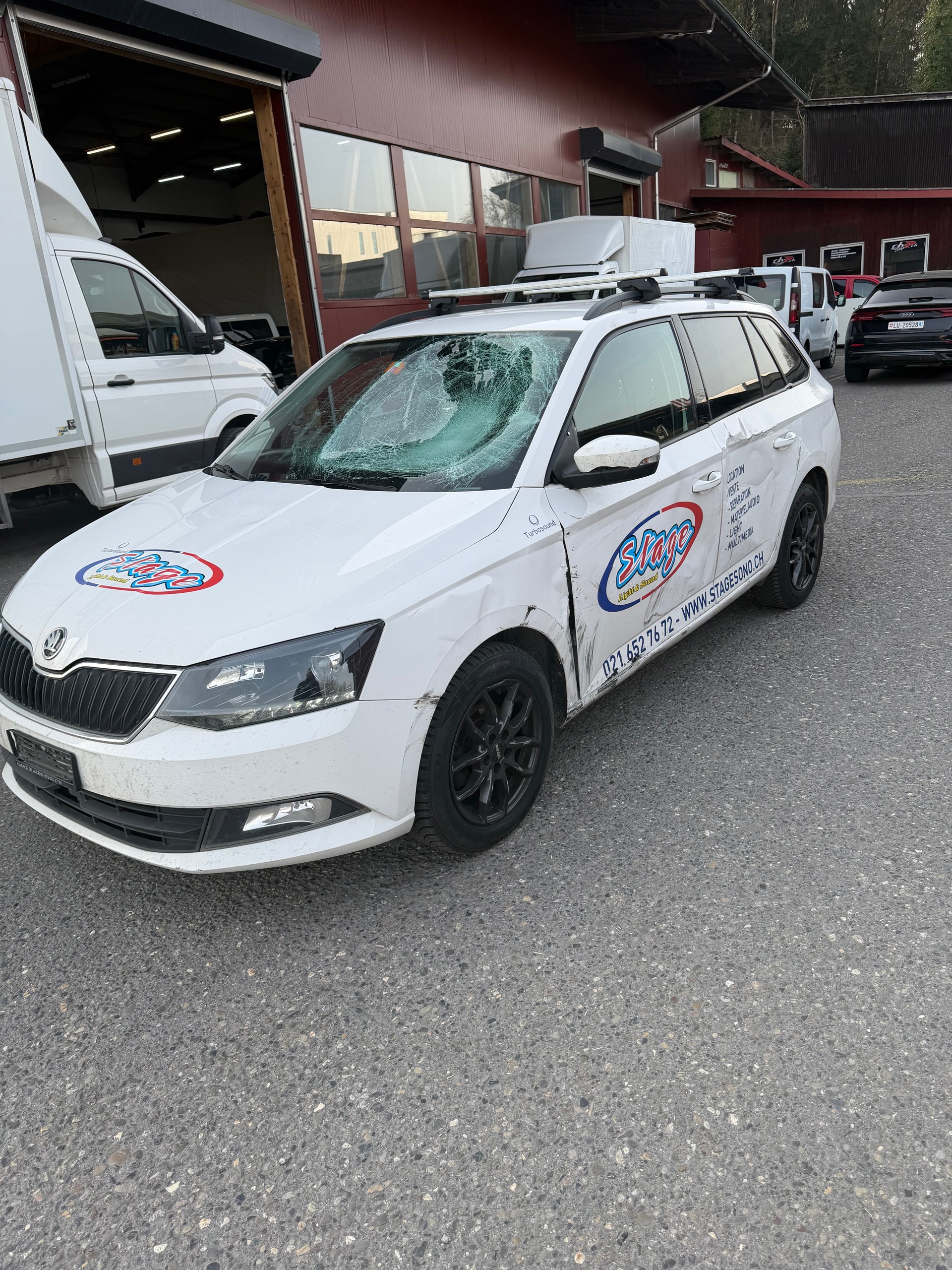SKODA Fabia 1.0 TSI Clever-image-5
