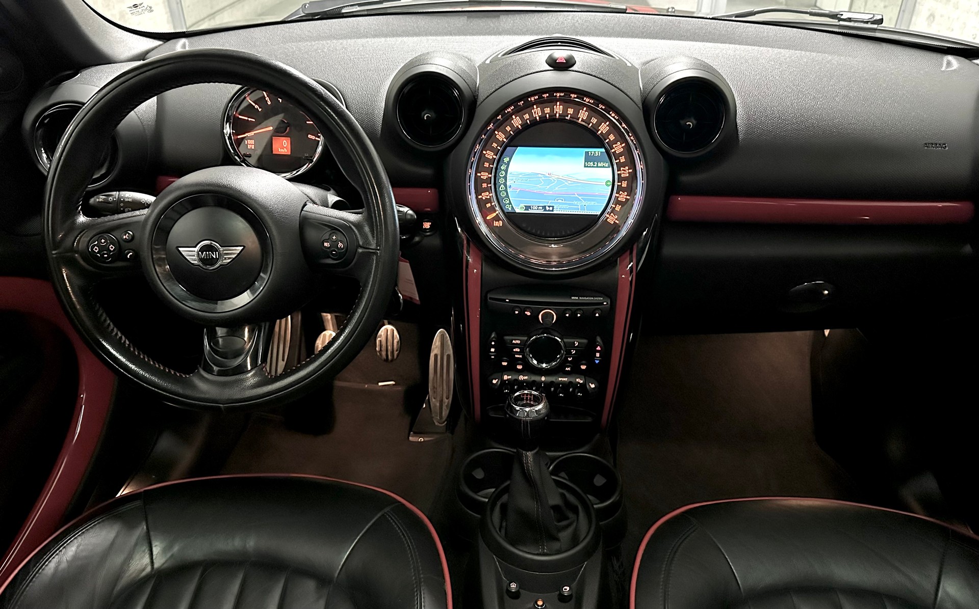 MINI Countryman John Cooper Works ALL4-image-14