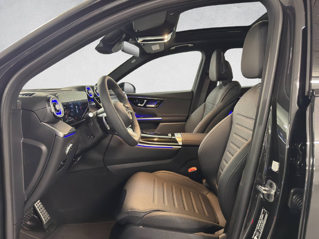 MERCEDES-BENZ GLC 220 d AMG Line 4Matic-image-9