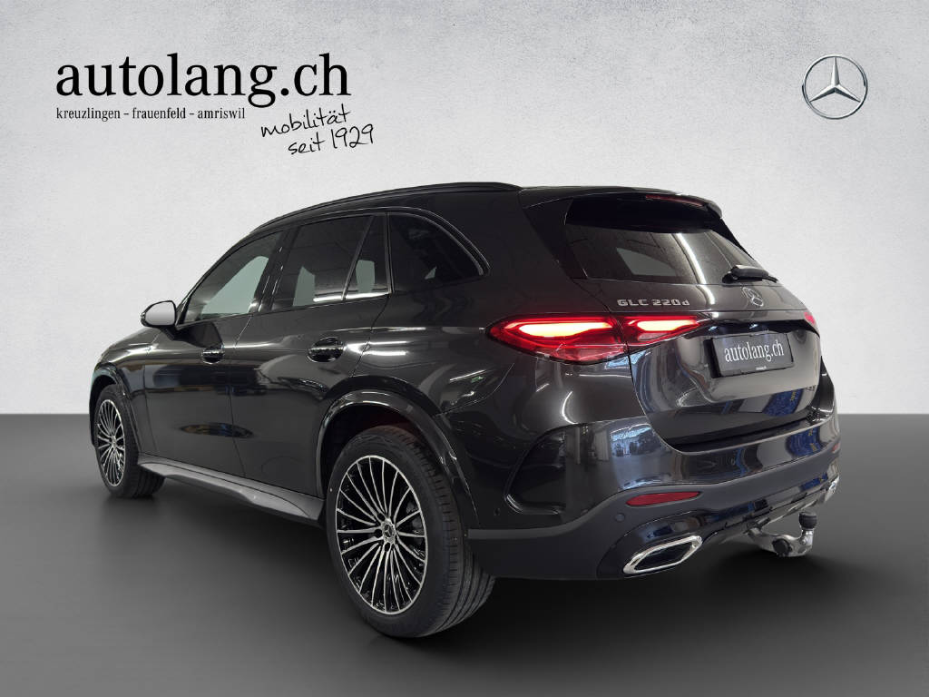 MERCEDES-BENZ GLC 220 d AMG Line 4Matic-image-2