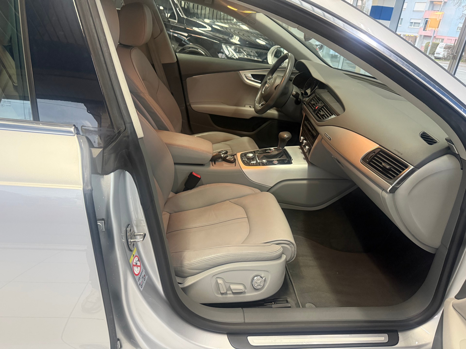 AUDI A7 Sportback 3.0 TFSI quattro S-tronic-image-16