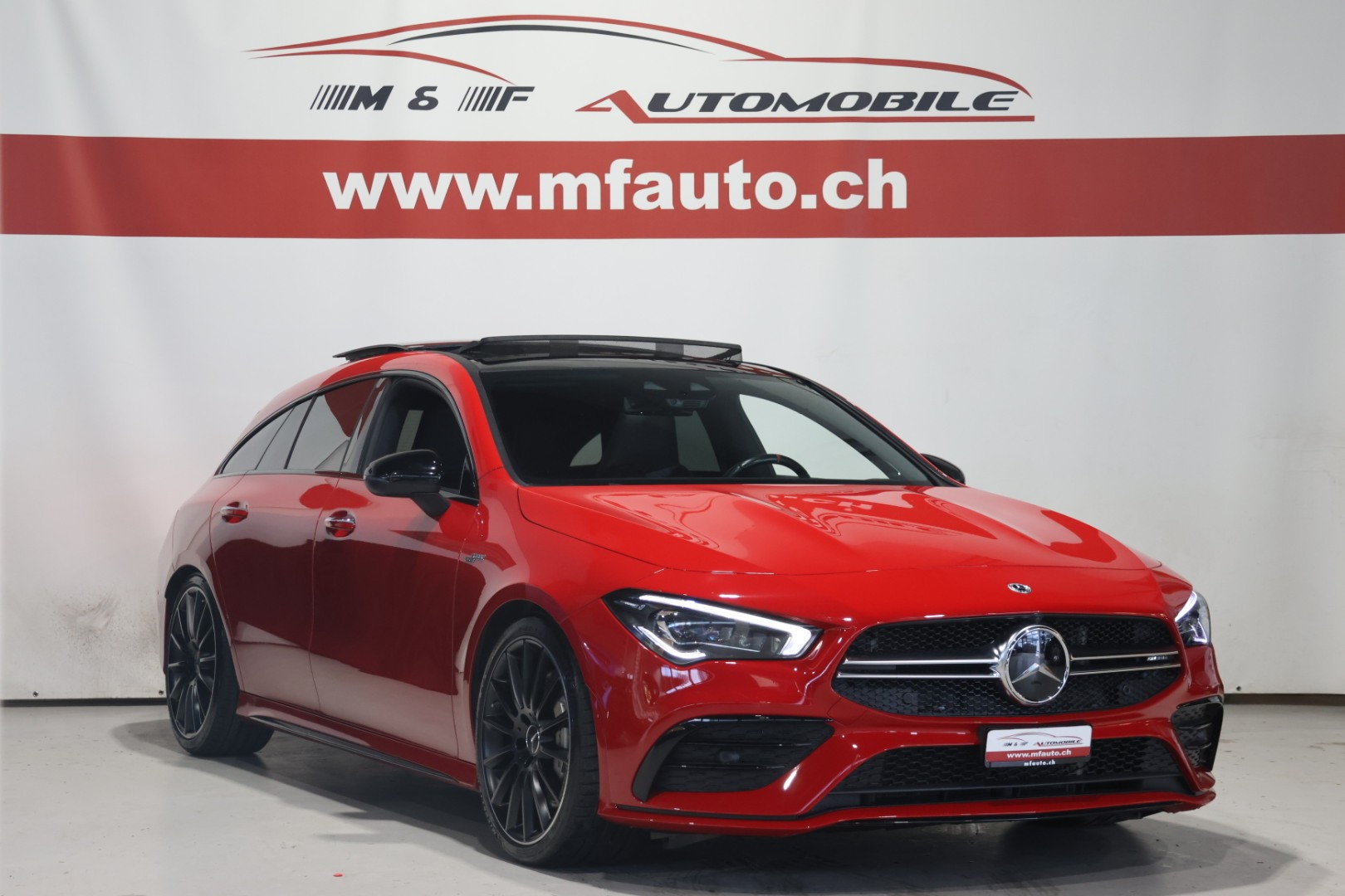 MERCEDES-BENZ CLA 35 AMG 4matic Shooting Brake-image-2