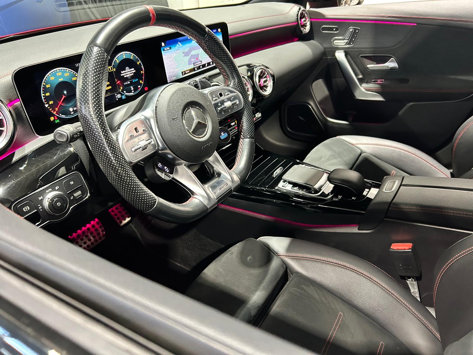 MERCEDES-BENZ CLA 35 AMG 4matic Shooting Brake-image-11