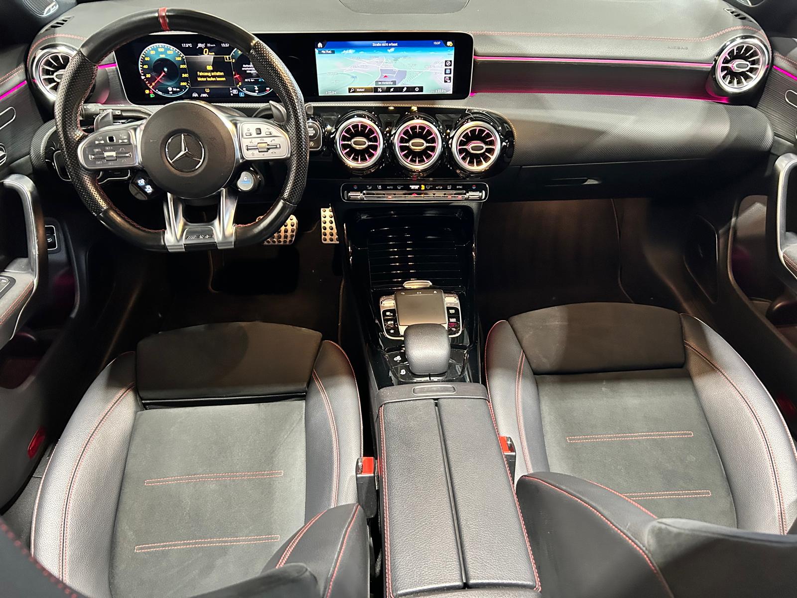 MERCEDES-BENZ CLA 35 AMG 4matic Shooting Brake-image-14