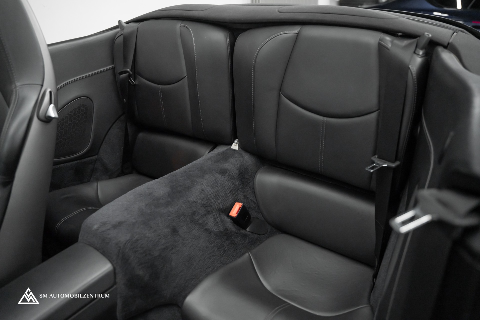 PORSCHE 911 Cabriolet 3.8 Carrera 4S PDK / Sport Chrono Plus / Bose-image-17