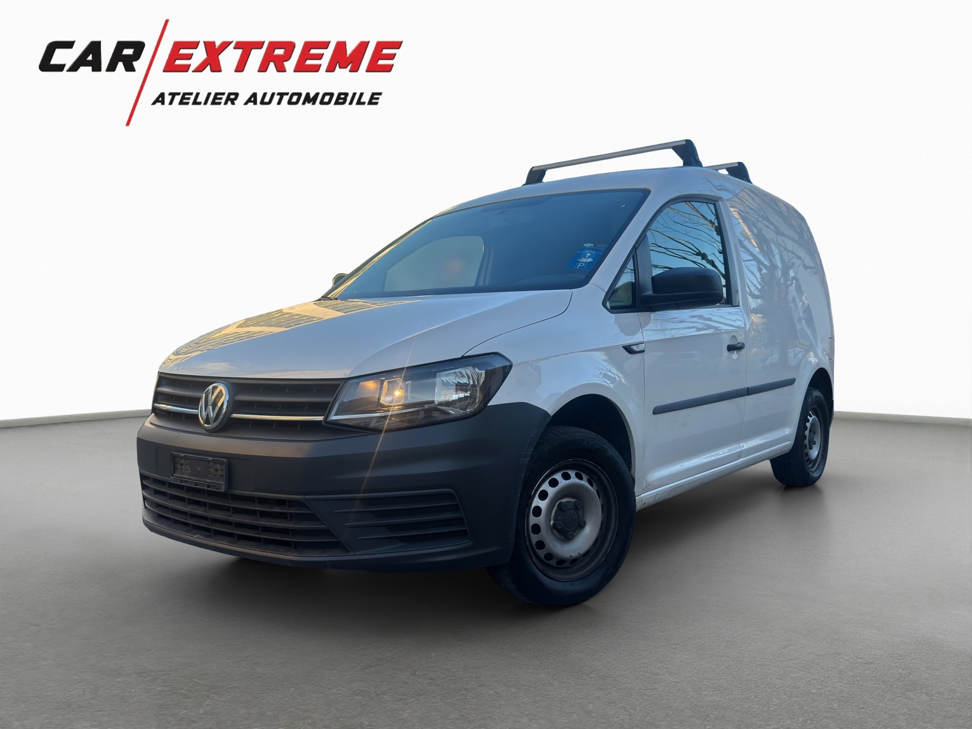VW Caddy 1.0 TSI Entry BlueMotion Technology-image-0