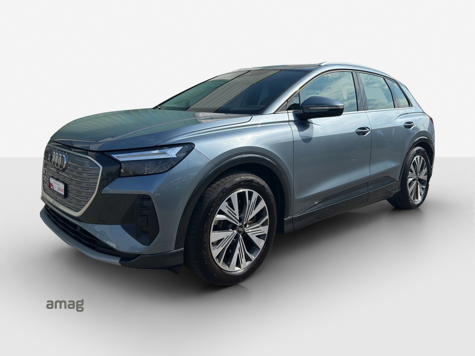 AUDI Q4 e-tron 50 quattro-image-1
