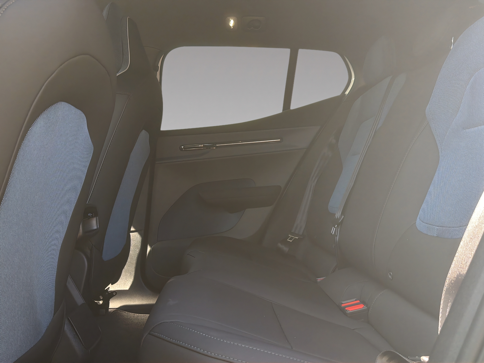 VOLVO EX30 E60 Core-image-14