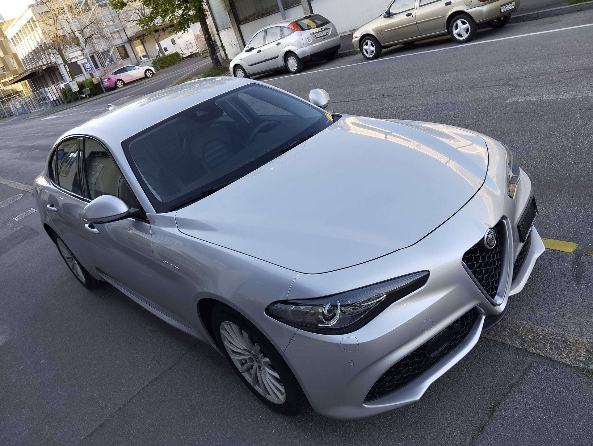 ALFA ROMEO Giulia 2.0 Veloce Q4 Automatic-image-1