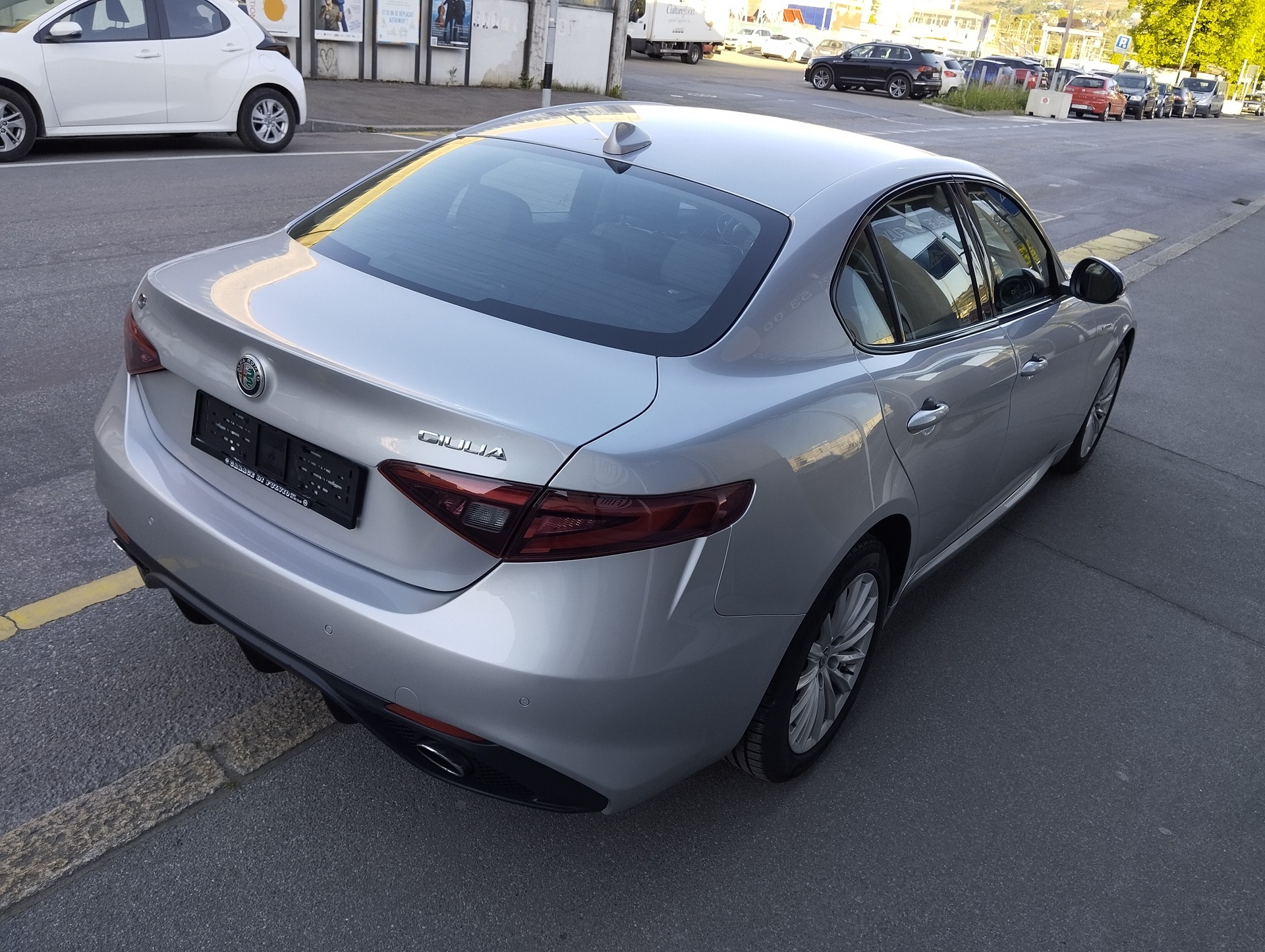ALFA ROMEO Giulia 2.0 Veloce Q4 Automatic-image-2