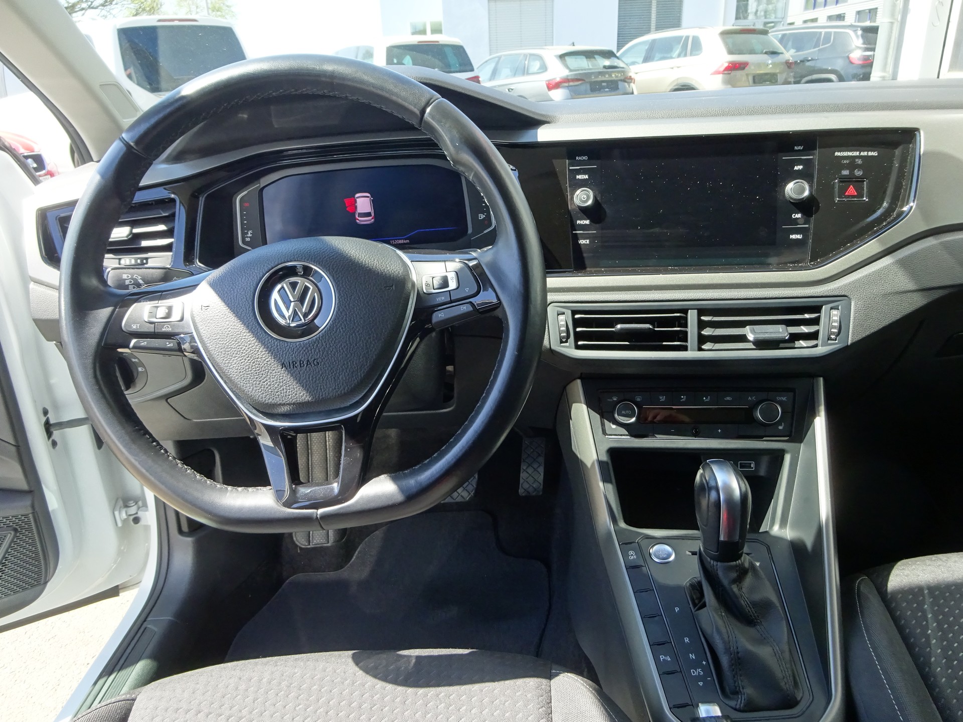 VW Polo 1.0 TSI BMT Comfortline DSG-image-8
