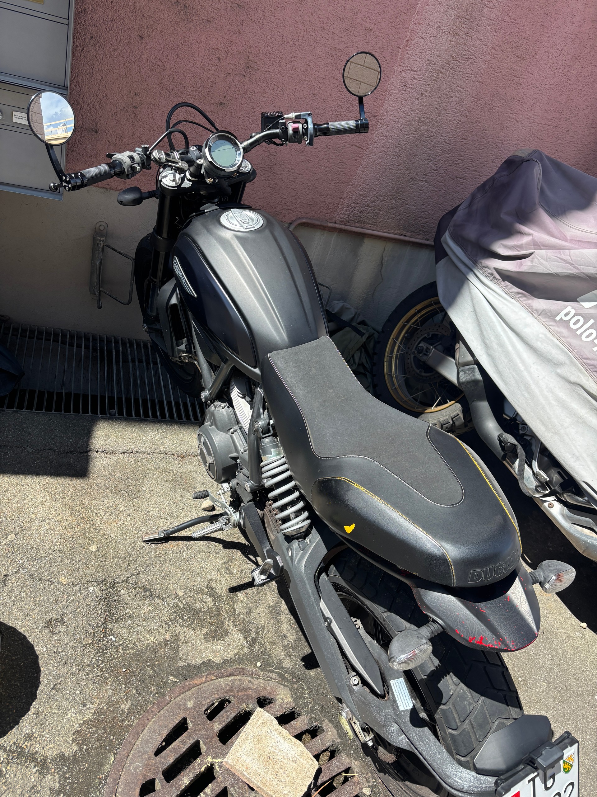 DUCATI SCRAMBLER 800-image-4