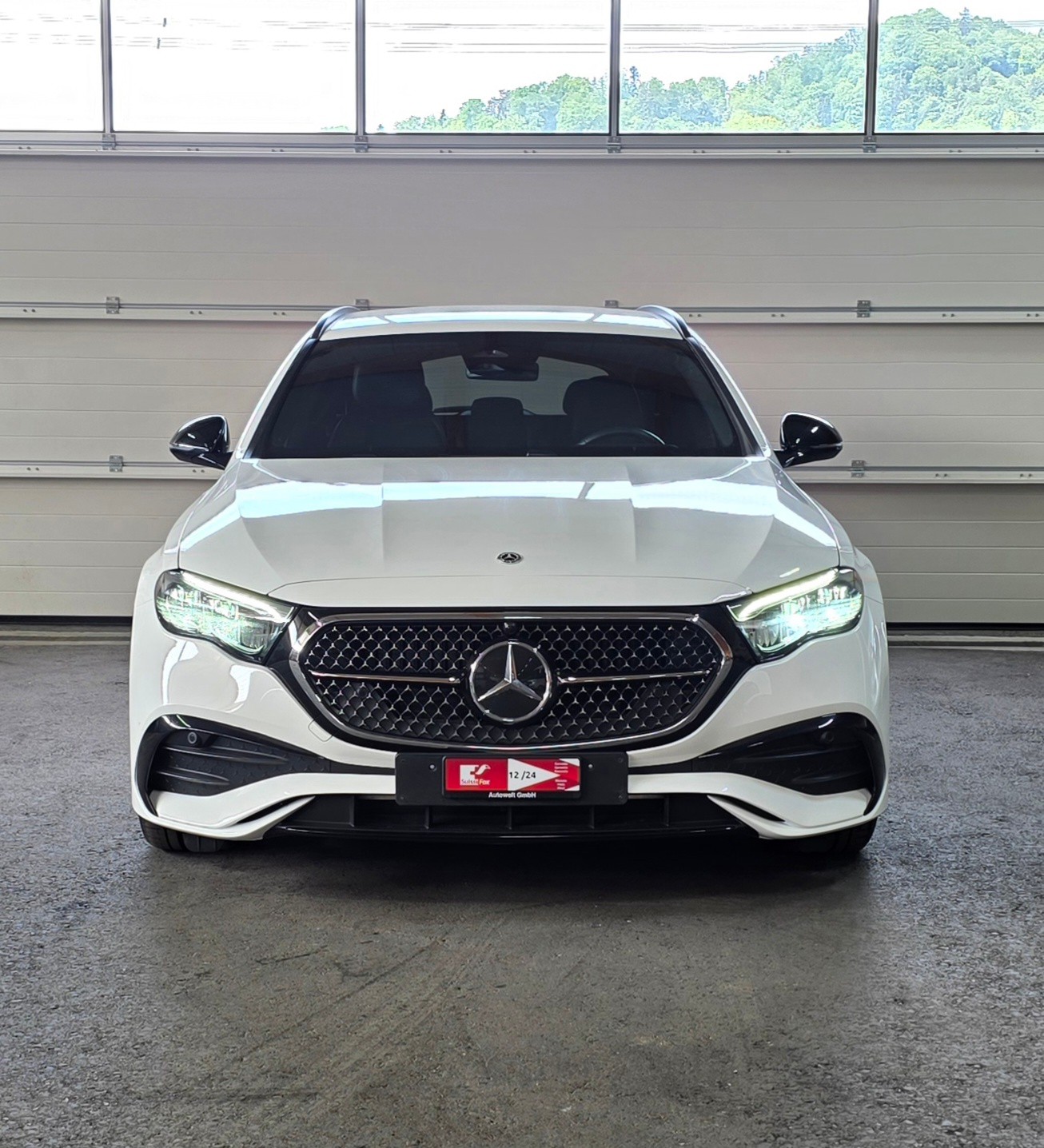 MERCEDES-BENZ E 220 d AMG-Line 9G-Tronic *ACC*Laneassist*Ambientebeleuchtung*CarPlay/AndroidAuto*Sitzheizung*Anhängerkupplung*-image-7